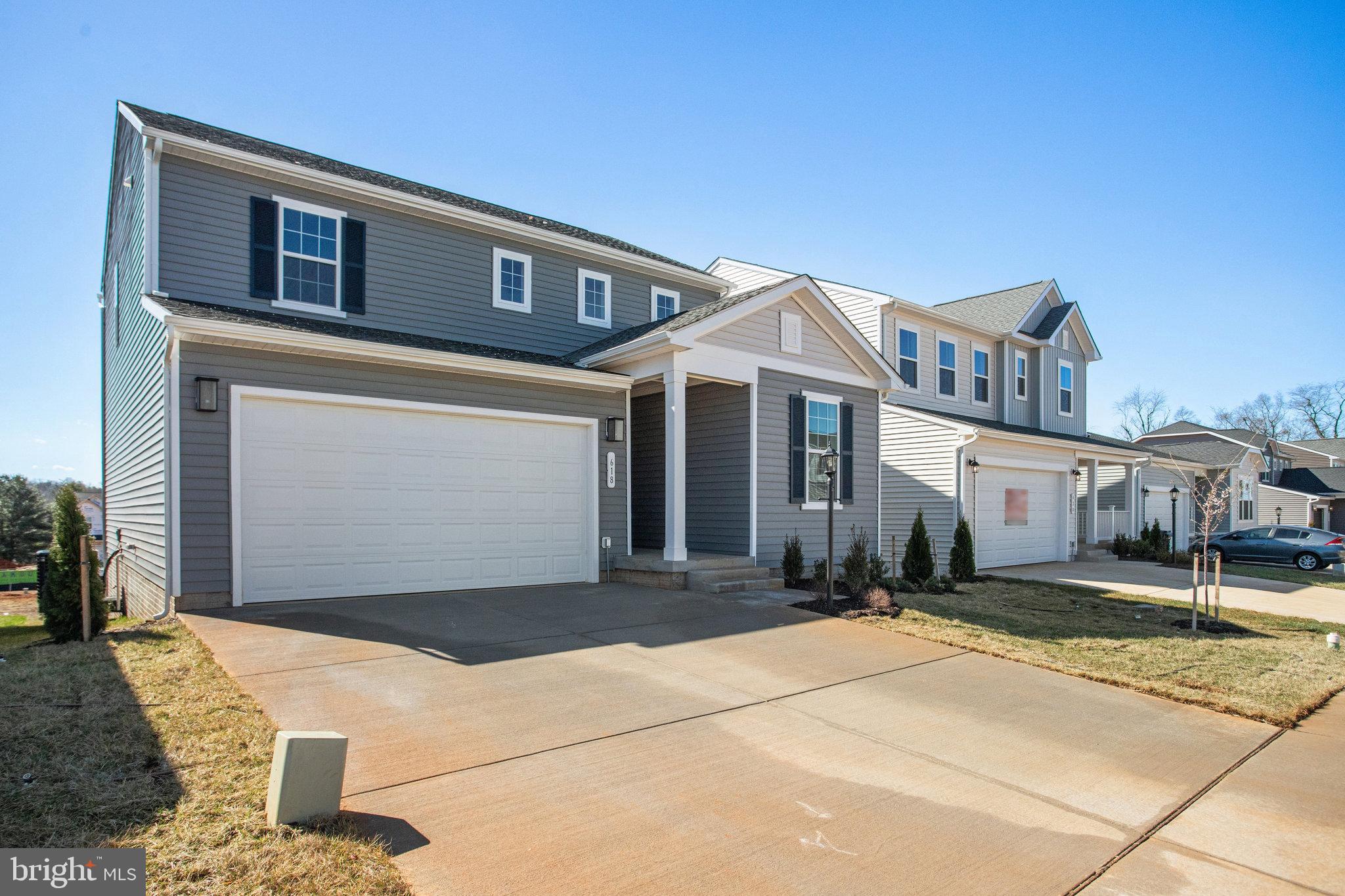 SEASONS AT ROUND MILL MEADOWS - Residential