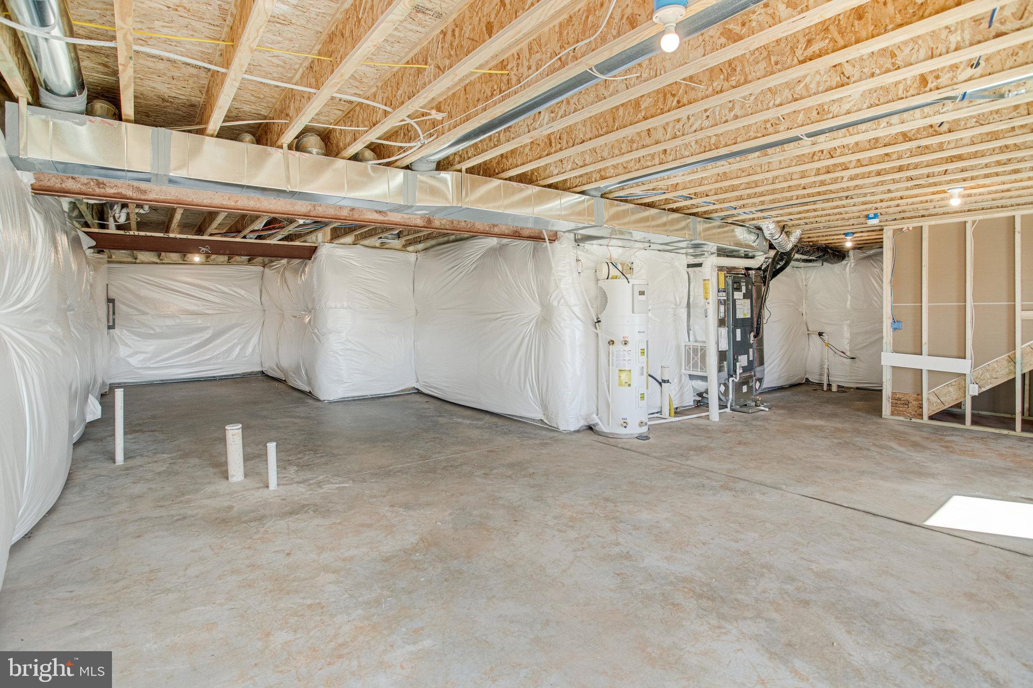 SEASONS AT ROUND MILL MEADOWS - Residential