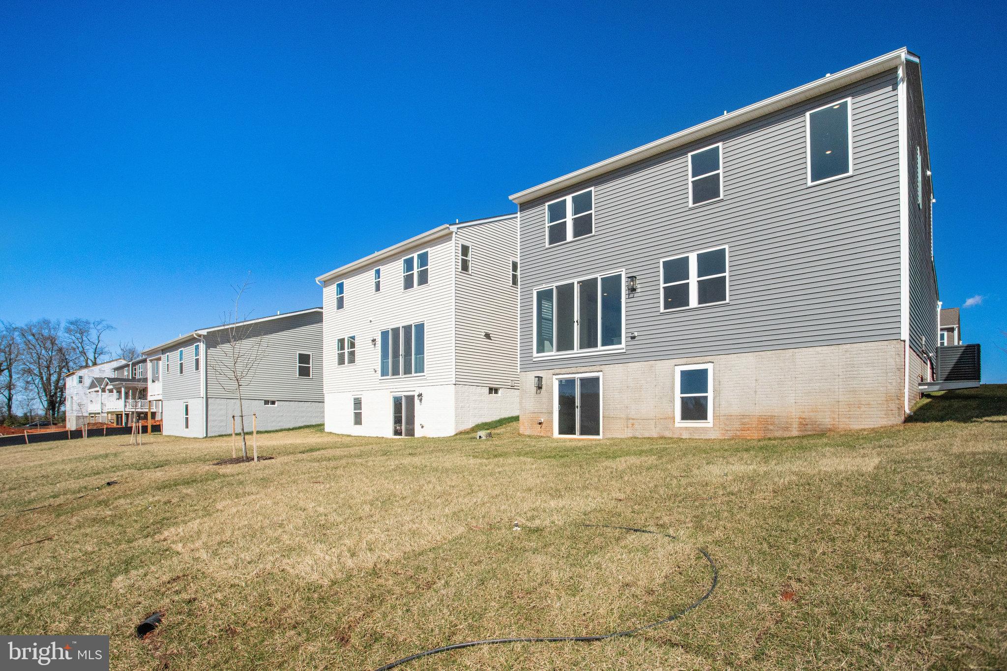 SEASONS AT ROUND MILL MEADOWS - Residential