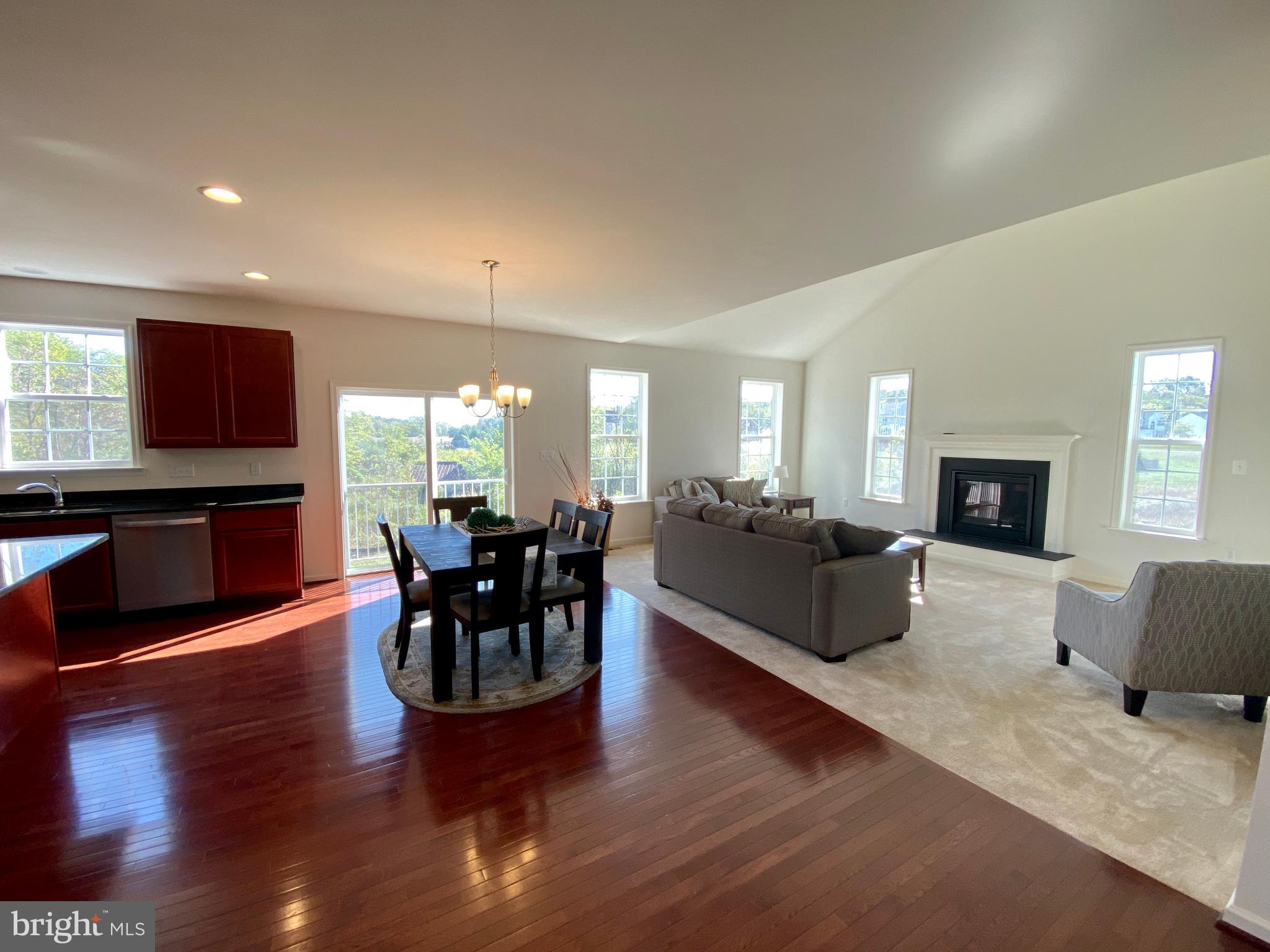 SPRINGDALE FARM - Residential