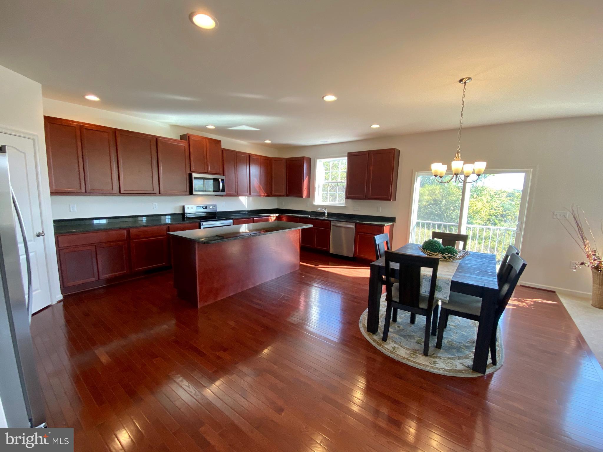 SPRINGDALE FARM - Residential