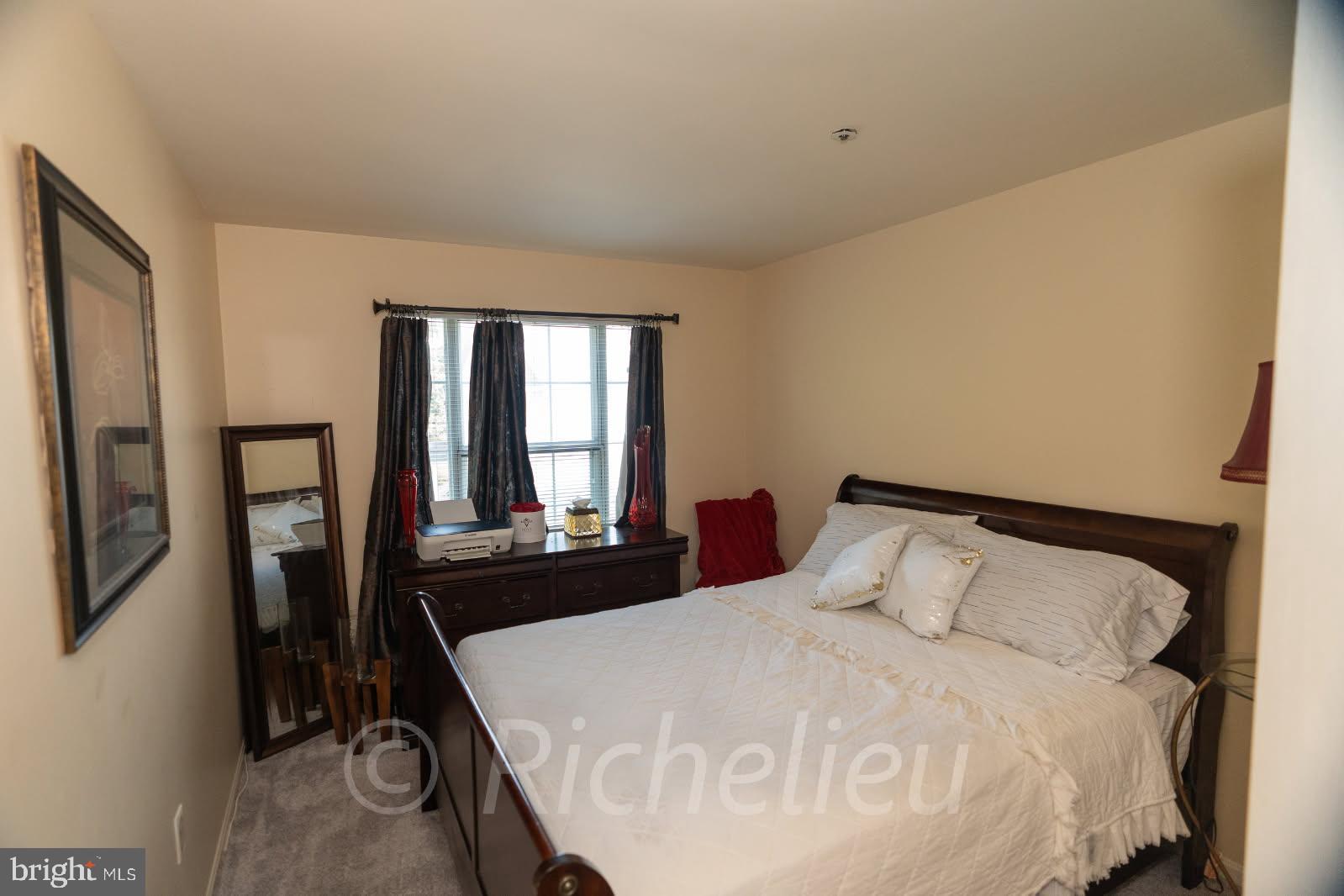 MARLBORO MEADOWS - Residential