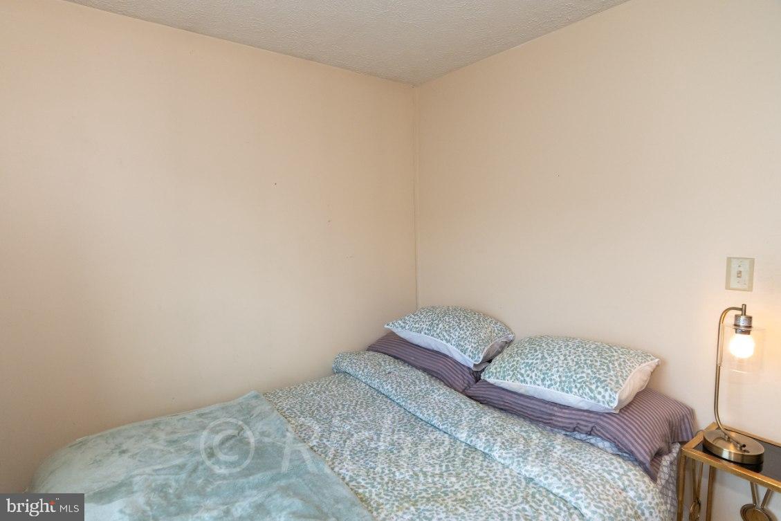 MARLBORO MEADOWS - Residential