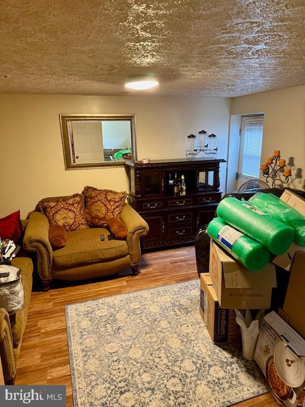 MARLBORO MEADOWS - Residential