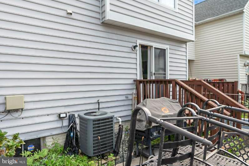 MARLBORO MEADOWS - Residential