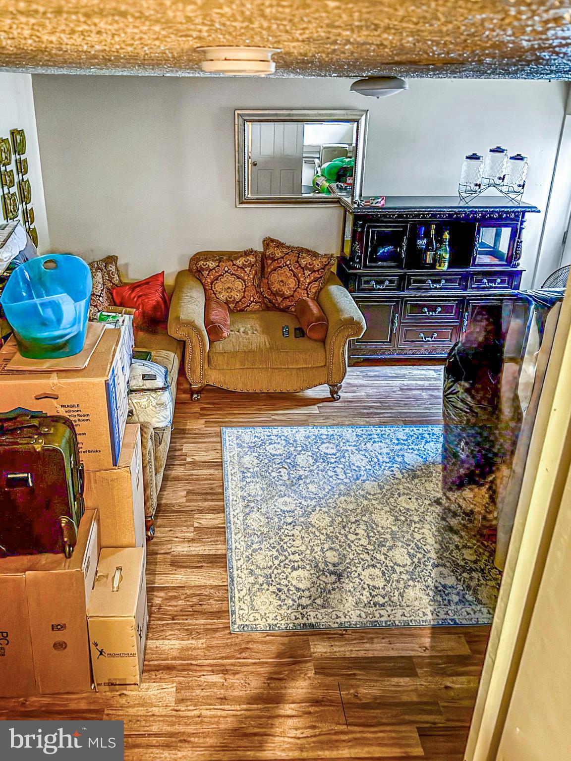 MARLBORO MEADOWS - Residential