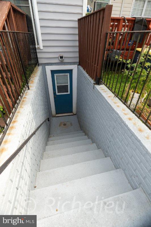 MARLBORO MEADOWS - Residential