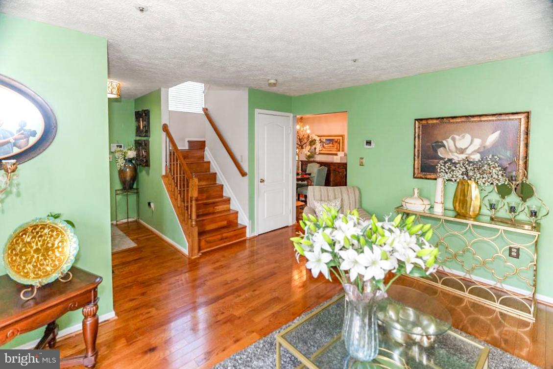 MARLBORO MEADOWS - Residential