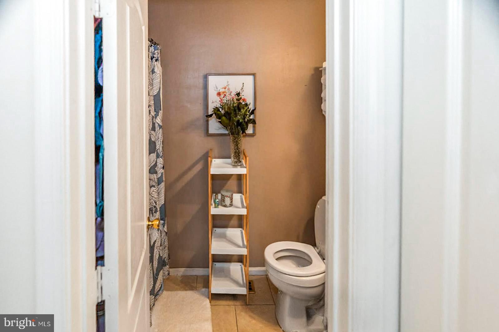 MARLBORO MEADOWS - Residential