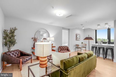 1211 VAN STREET SE 501 WASHINGTON DC 20003