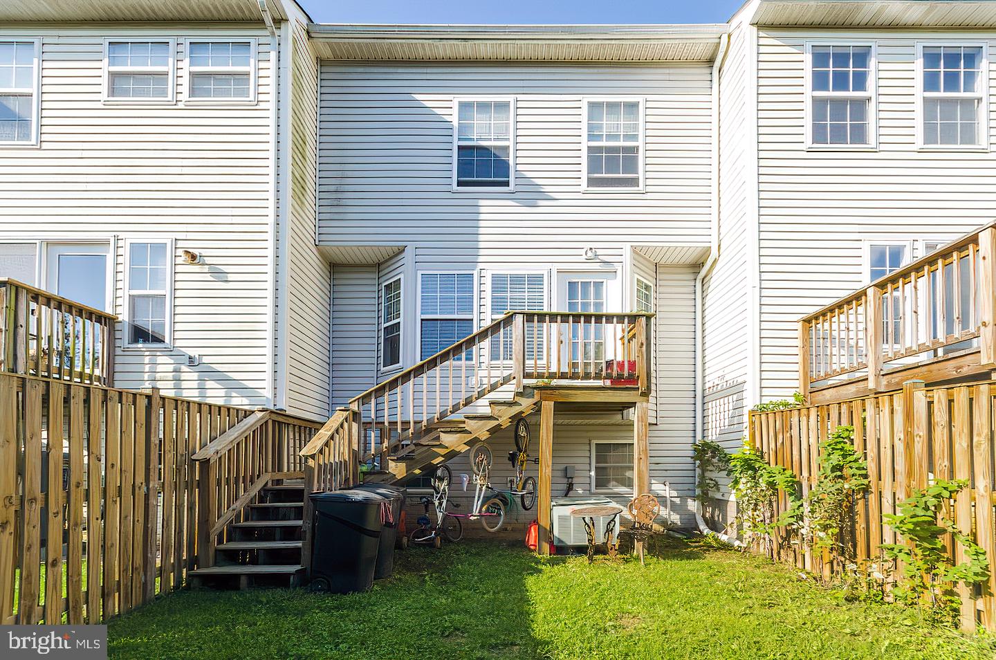 GREEN MEADOWS - Residential