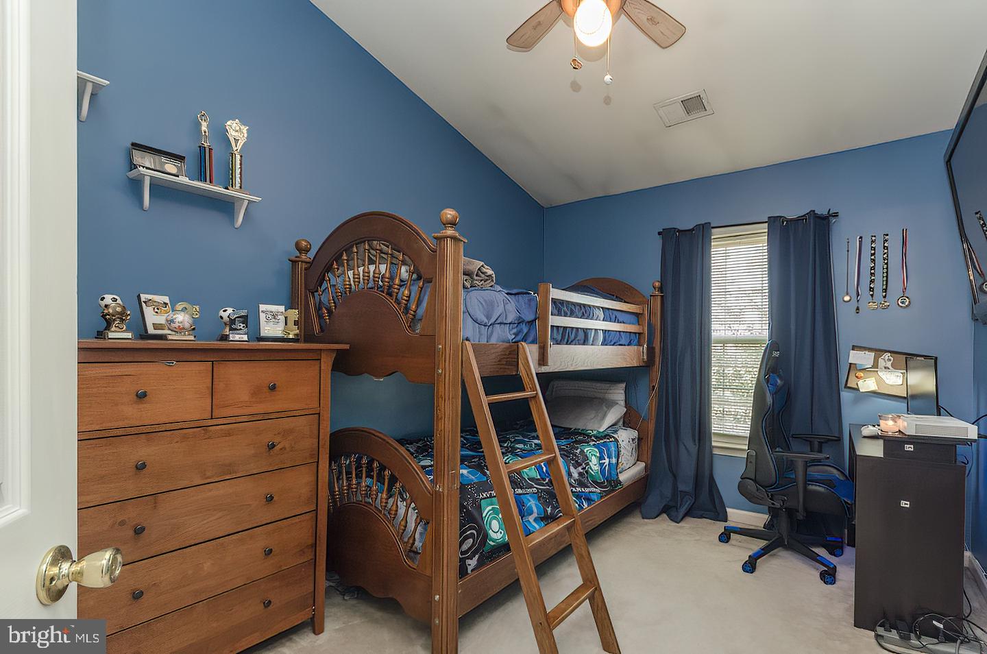 GREEN MEADOWS - Residential