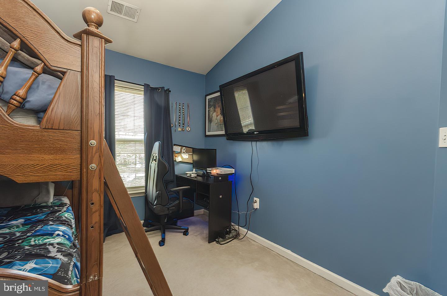 GREEN MEADOWS - Residential