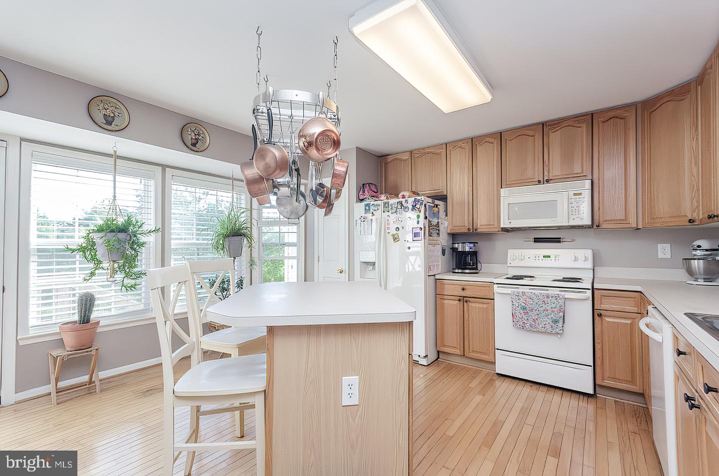 GREEN MEADOWS - Residential