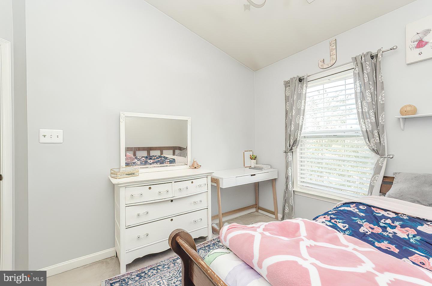 GREEN MEADOWS - Residential