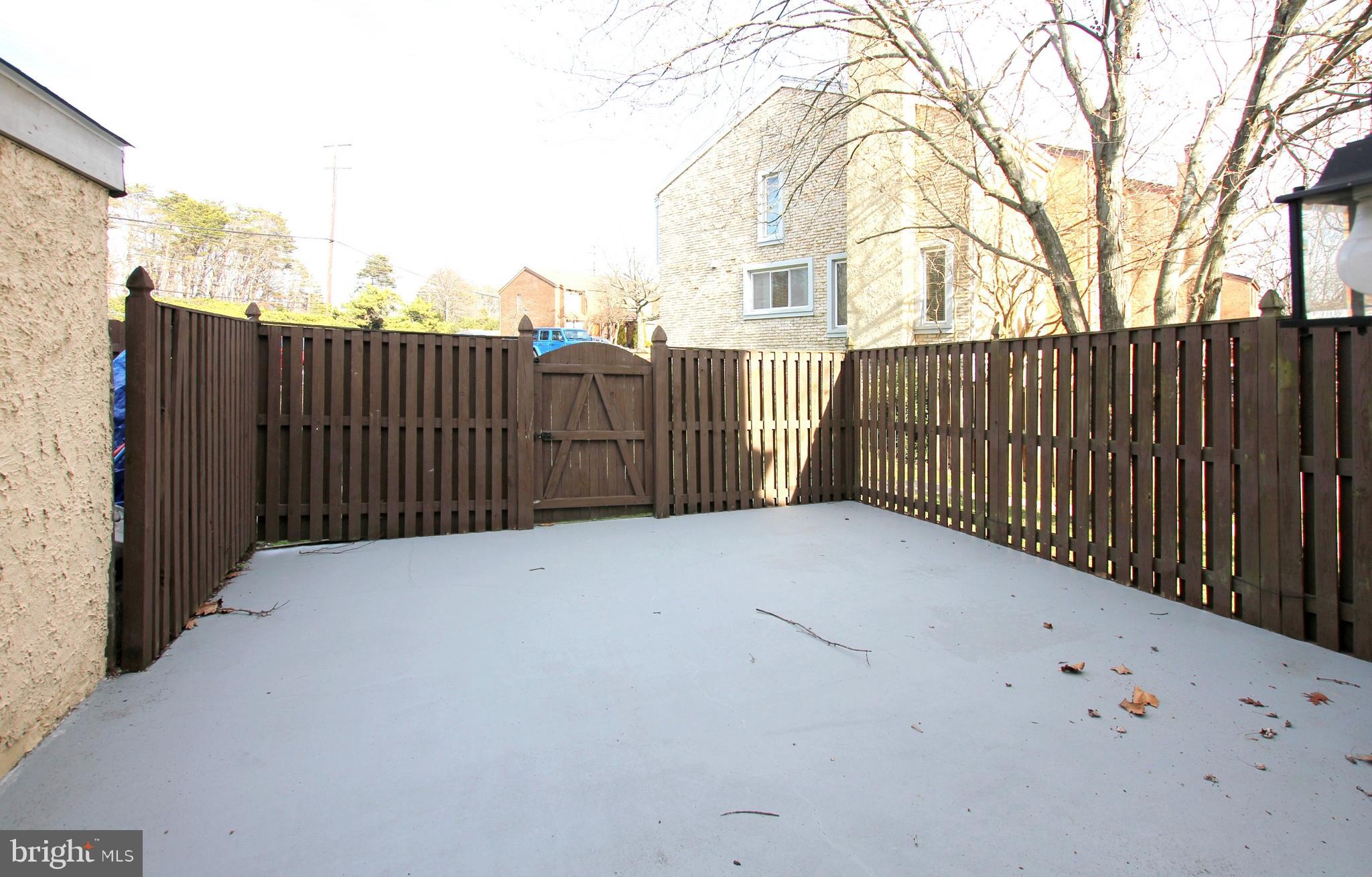 GLEN ORA PLAT THREE - Residential