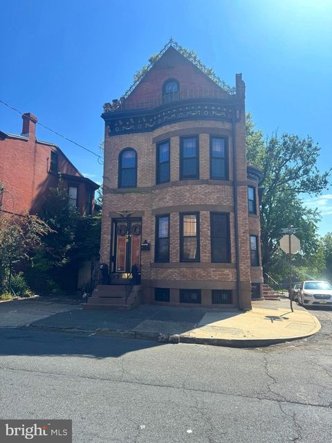Photo of 178 Brunswick Avenue, TRENTON, NJ 08618 (MLS # NJME2065630)