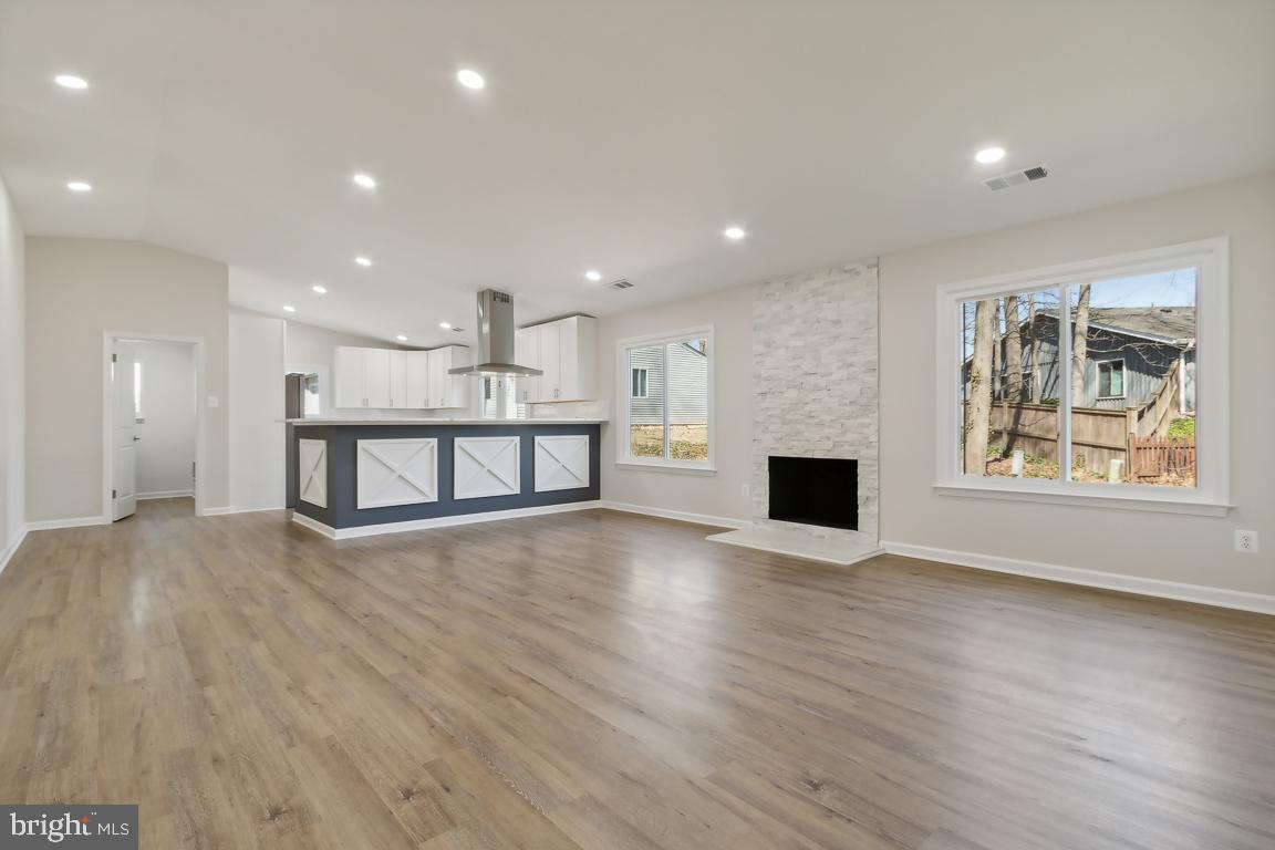 HIDDENBROOK - Residential