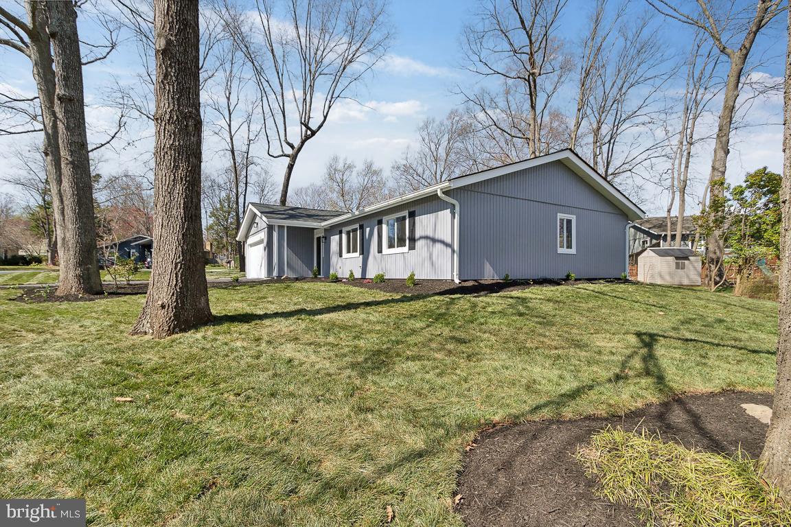 HIDDENBROOK - Residential