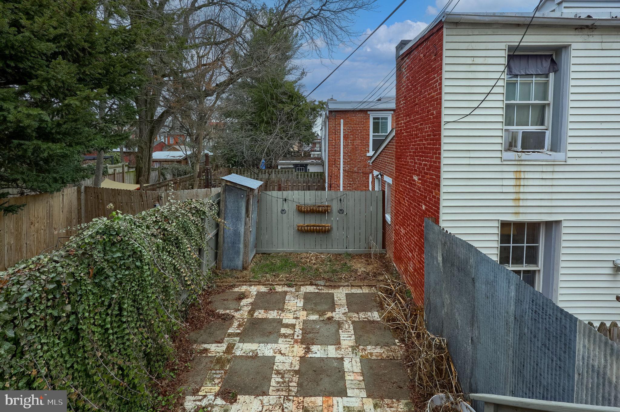 LANCASTER CITY ANNEX - Residential