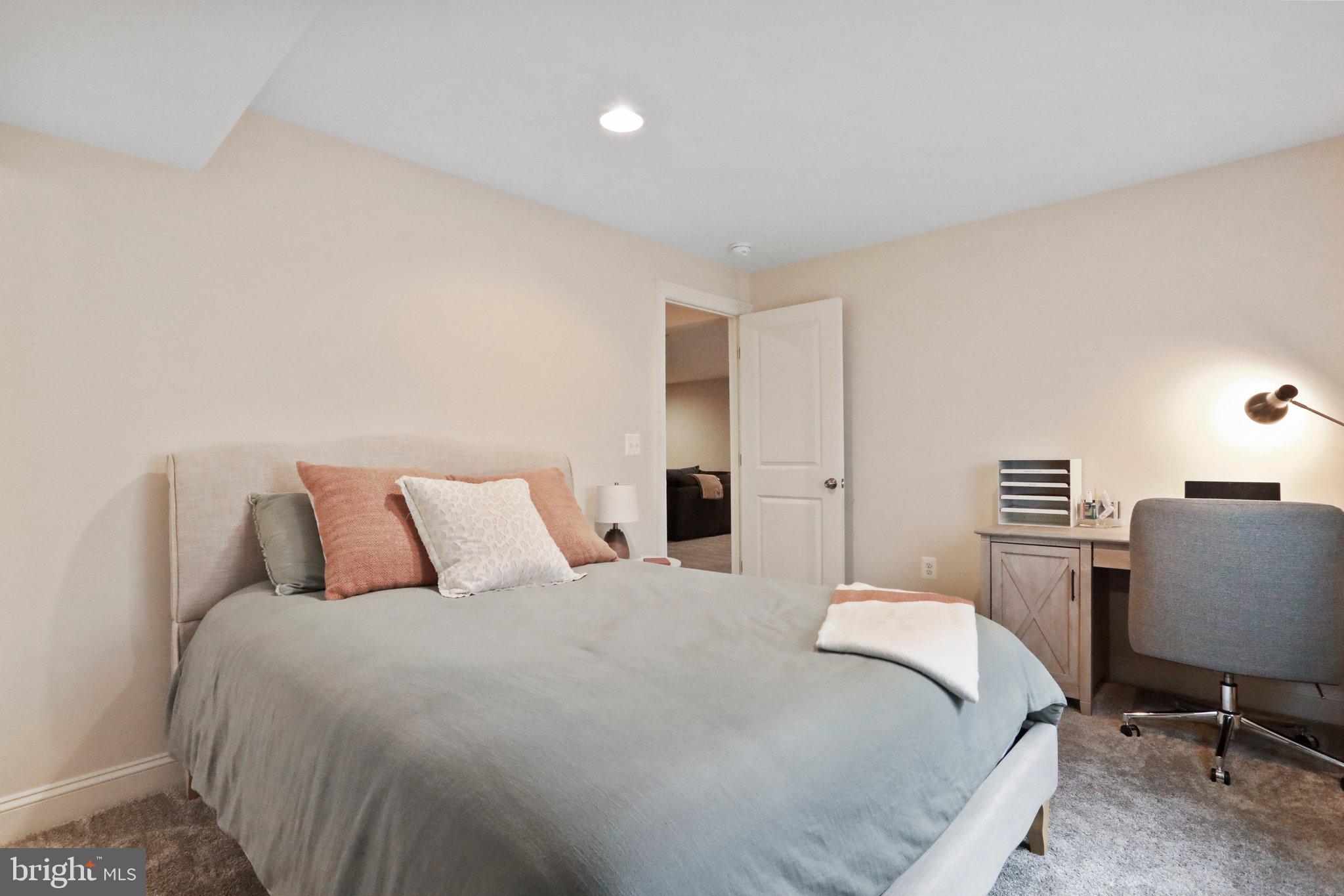 SNOWDEN BRIDGE - Residential