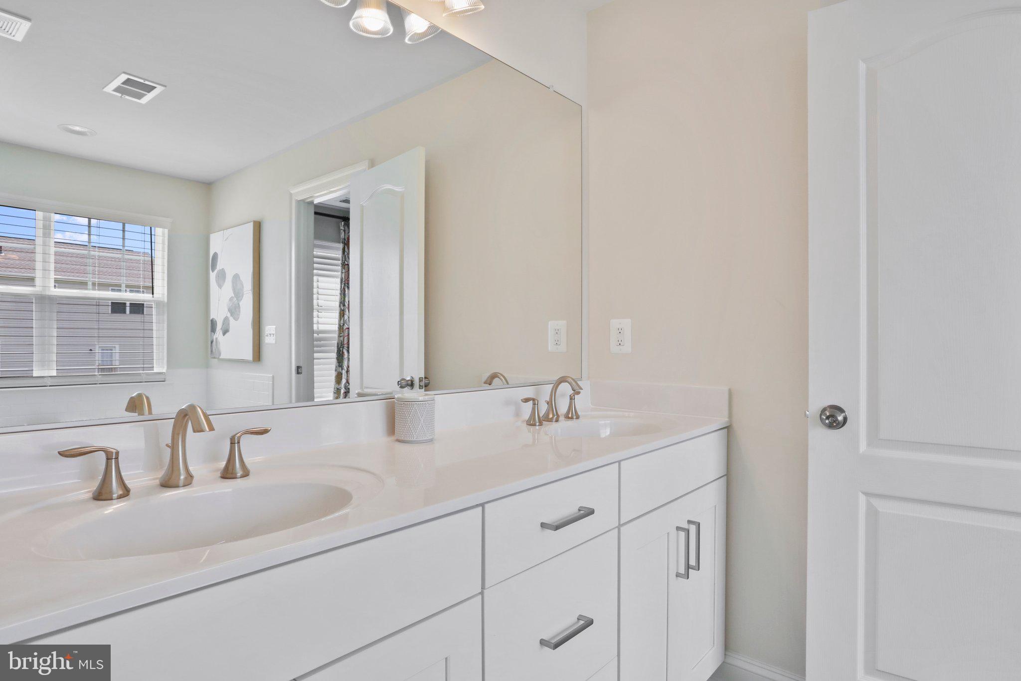 SNOWDEN BRIDGE - Residential