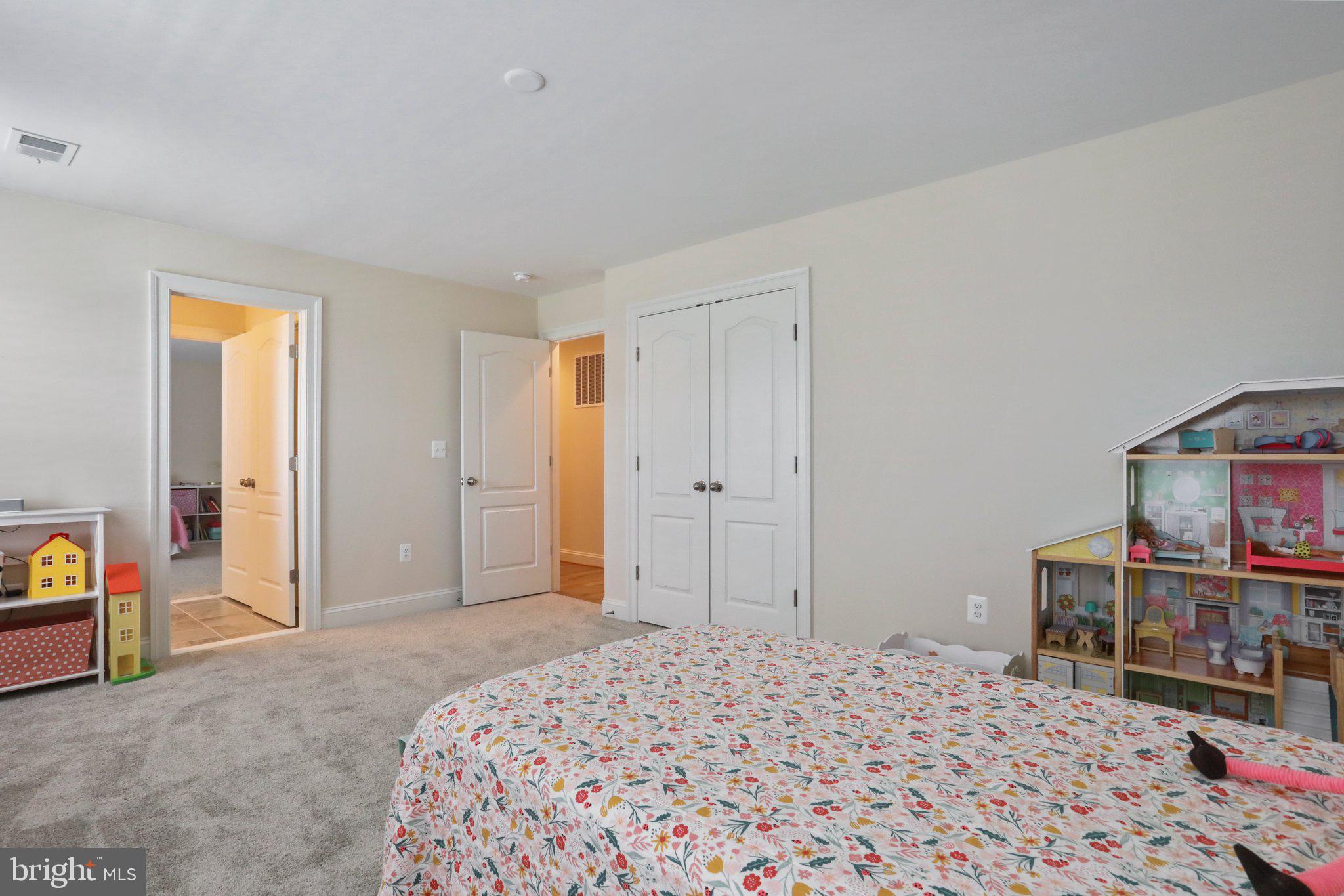 SNOWDEN BRIDGE - Residential