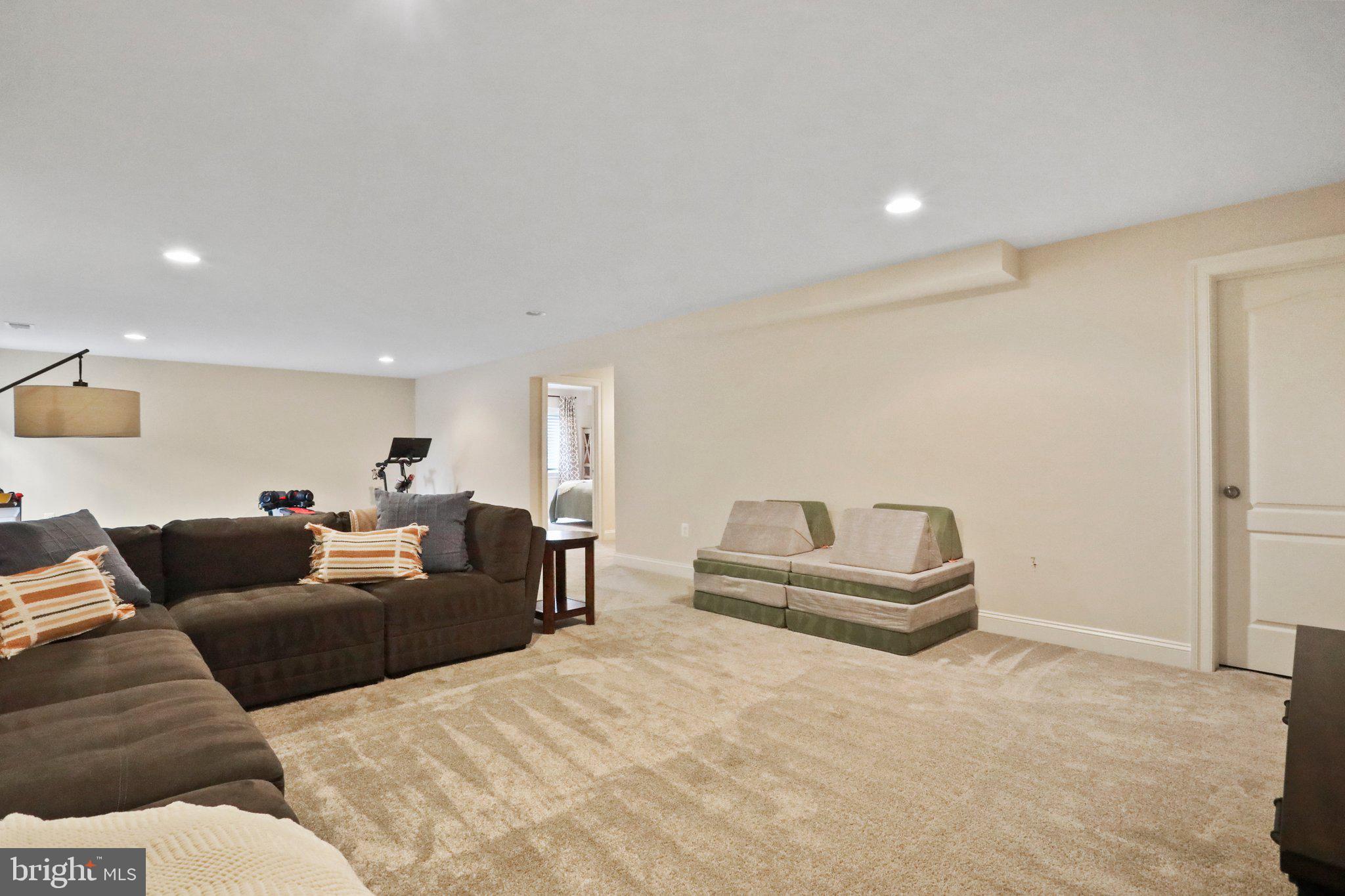 SNOWDEN BRIDGE - Residential