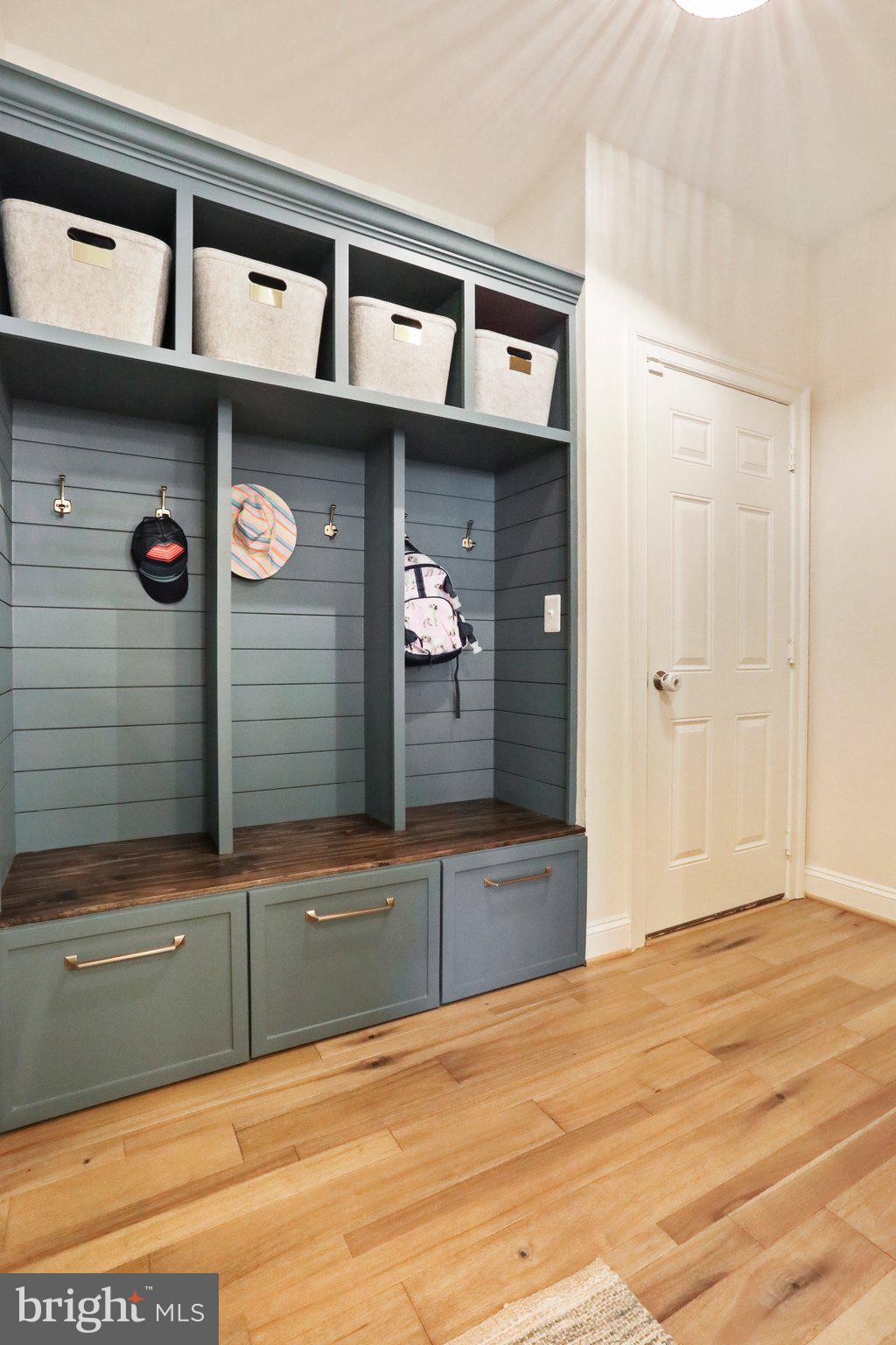 SNOWDEN BRIDGE - Residential