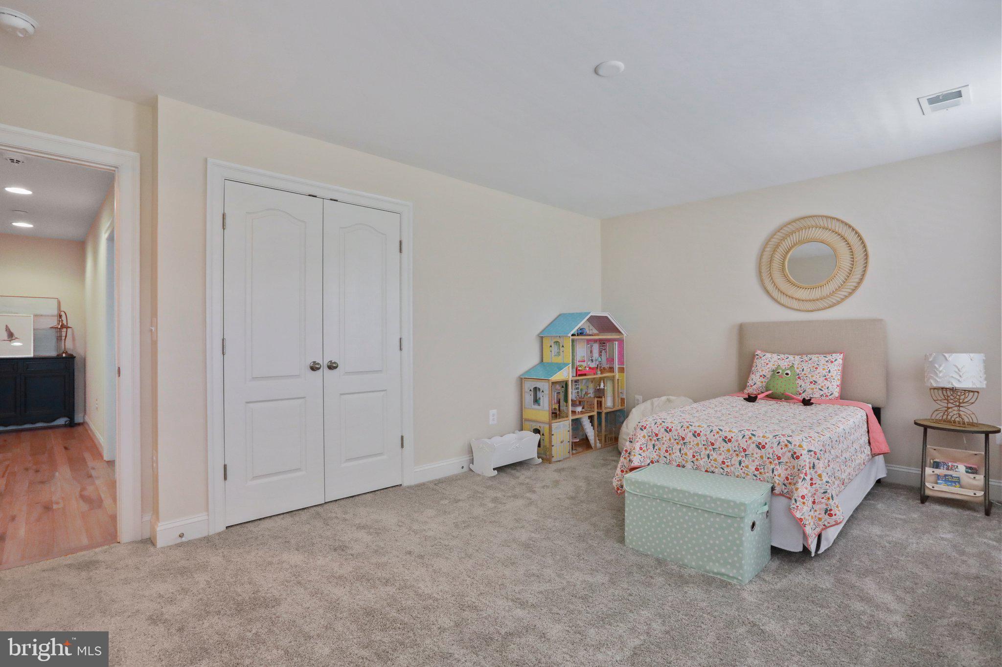 SNOWDEN BRIDGE - Residential