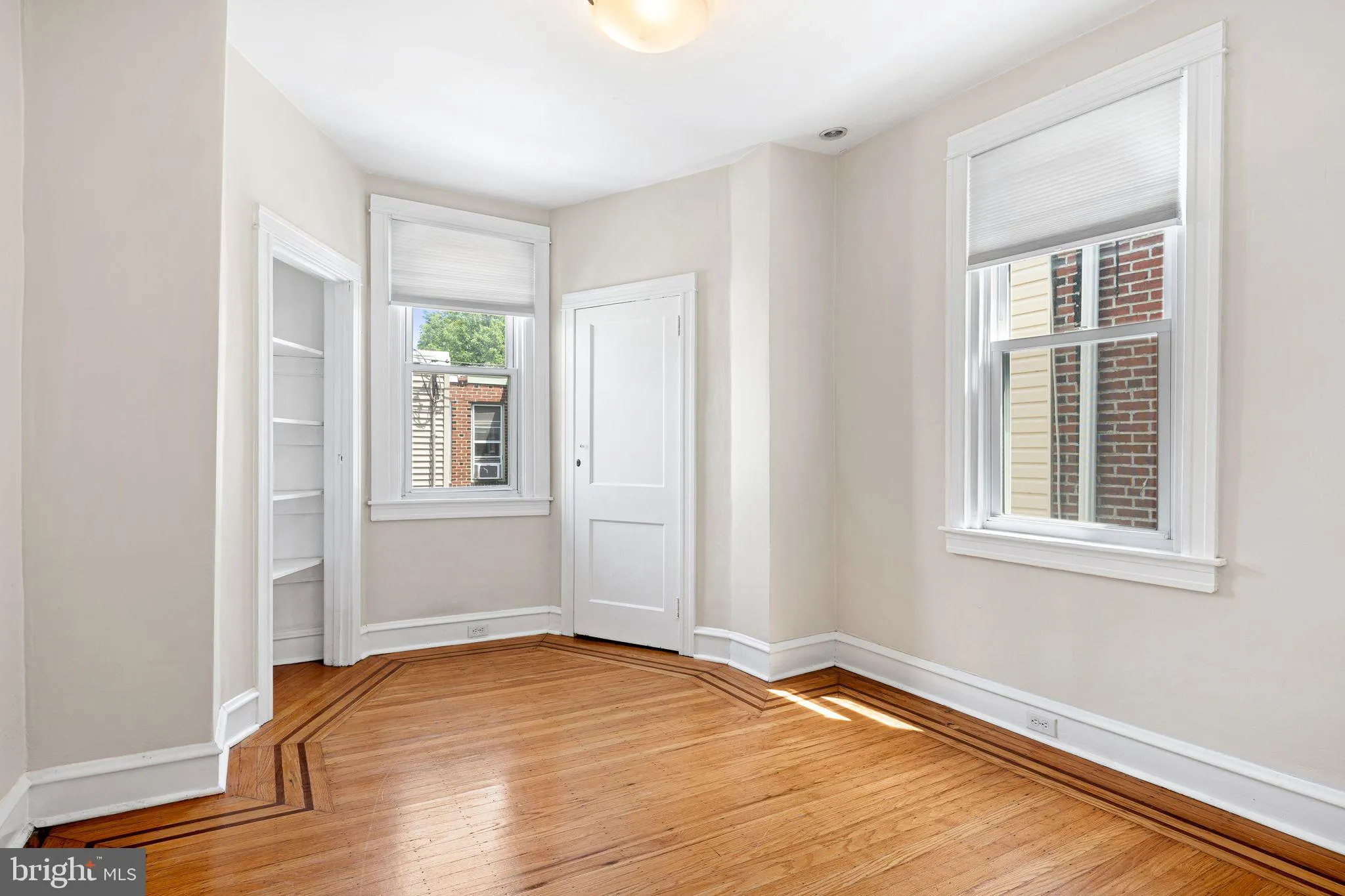 Philadelphia, Pennsylvania 19130, United States, 3 Bedrooms Bedrooms, ,1 BathroomBathrooms,Residential,Active,158303