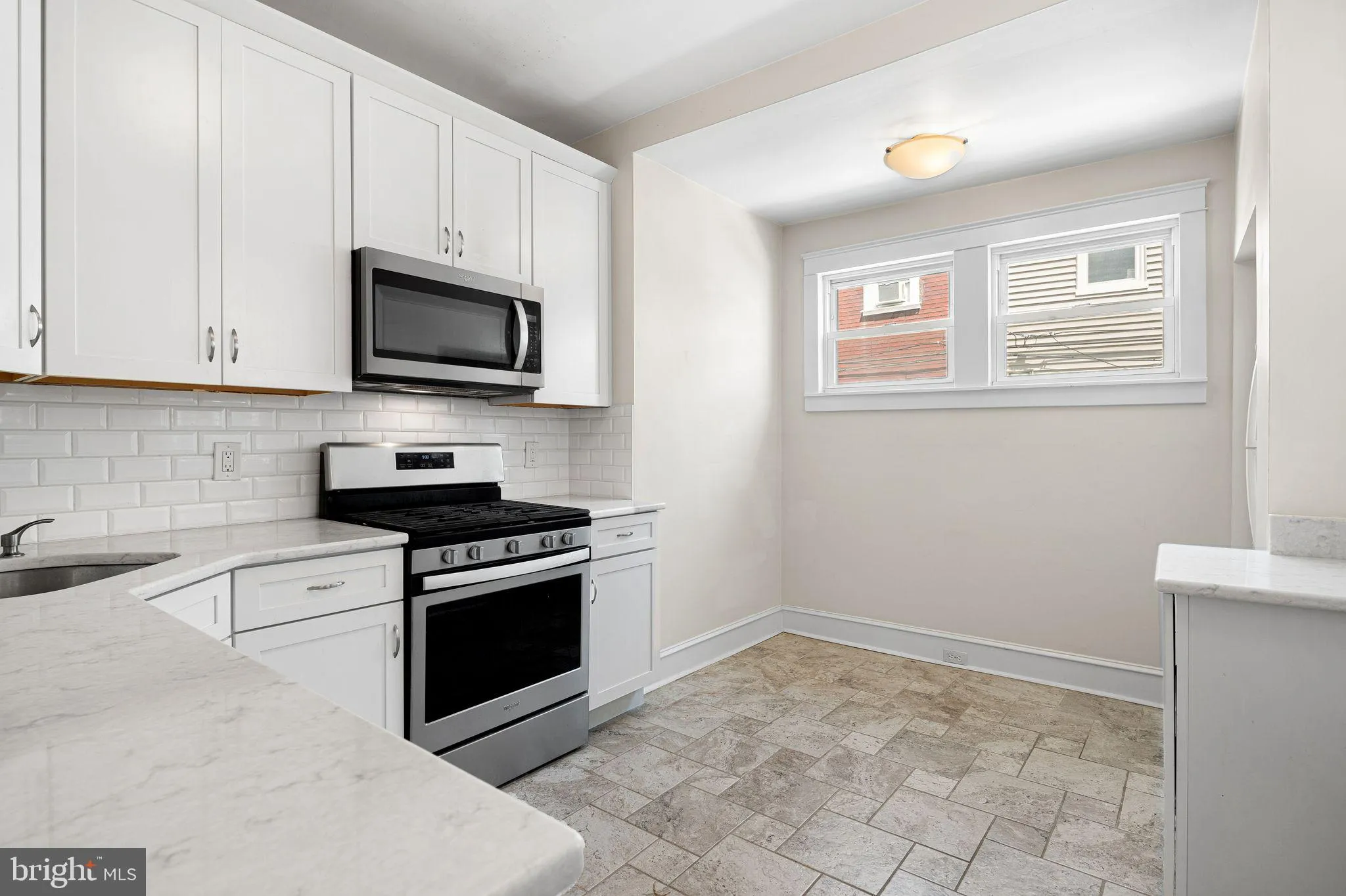 Philadelphia, Pennsylvania 19130, United States, 3 Bedrooms Bedrooms, ,1 BathroomBathrooms,Residential,Active,158303