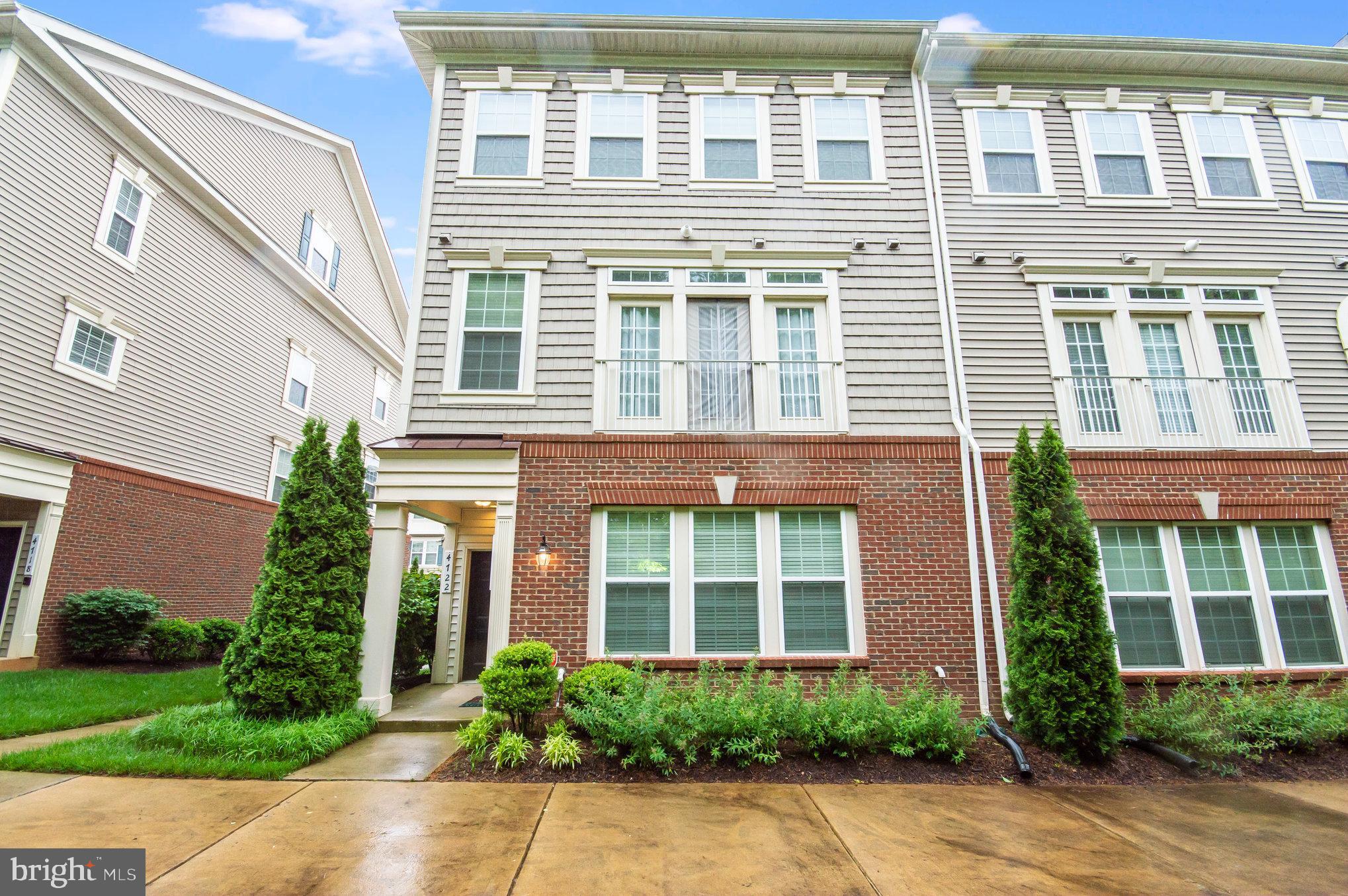 DANE RIDGE CONDO - Residential