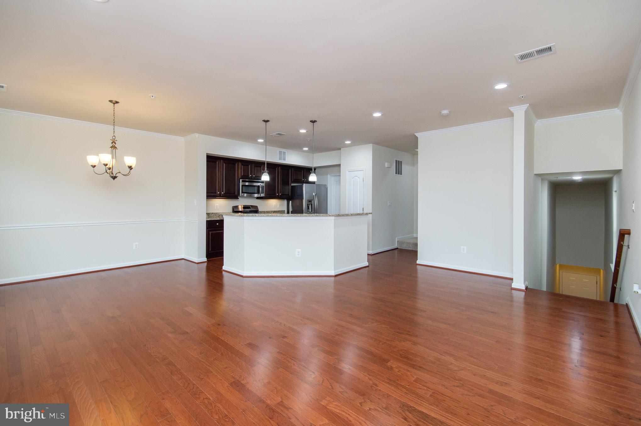 DANE RIDGE CONDO - Residential