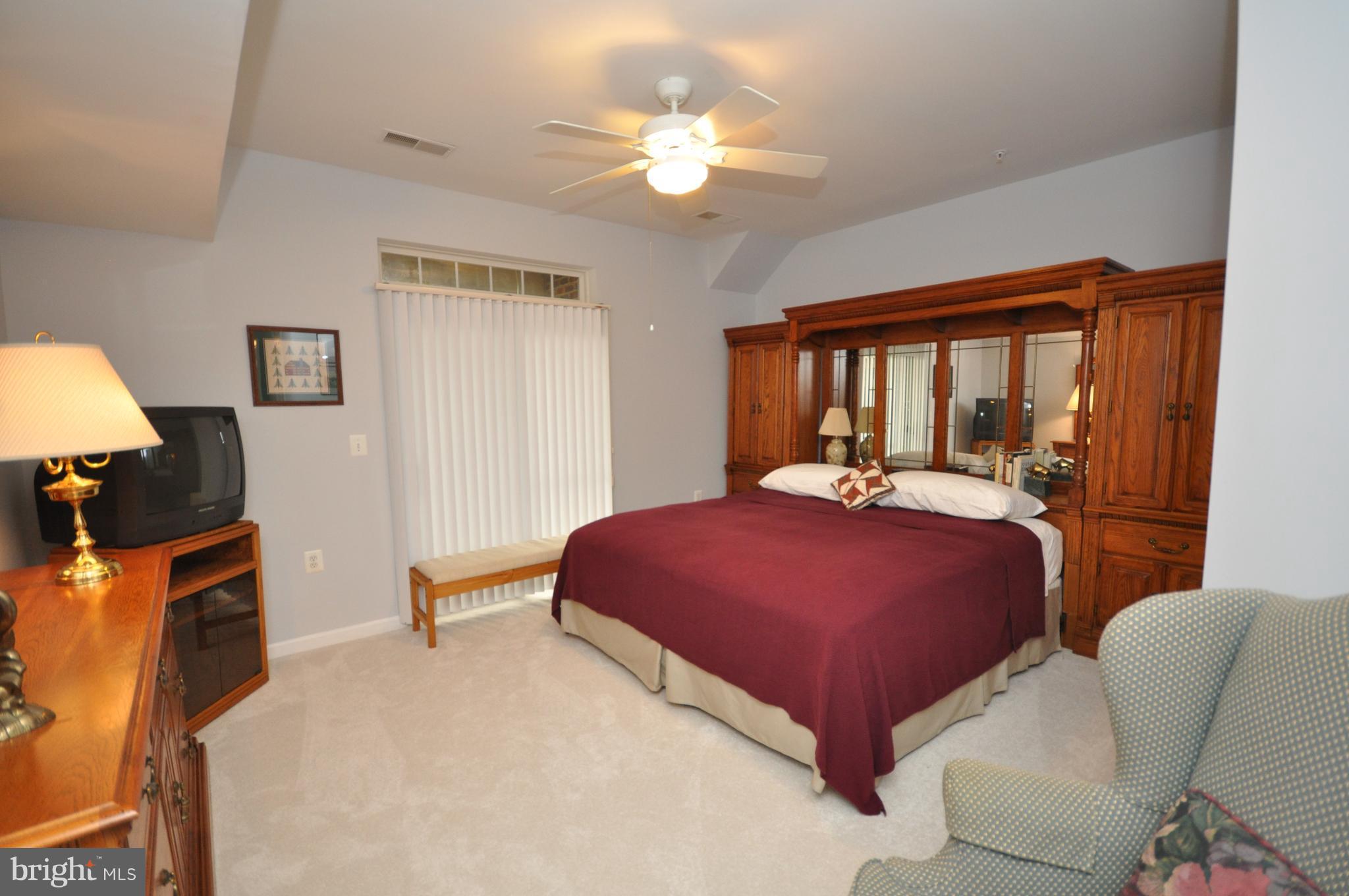 CHRISTOPHER AT CEDAR LAKES - Residential Lease