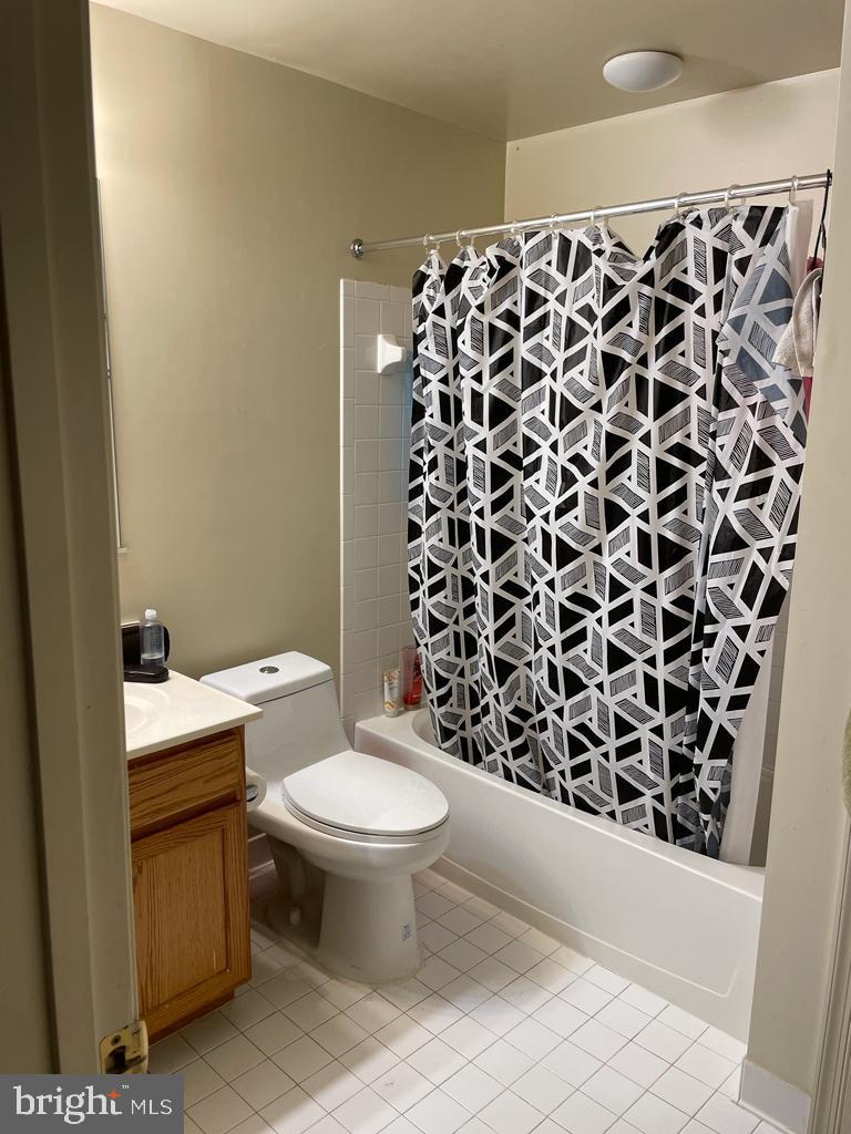 ROSE HILL FALLS - Residential