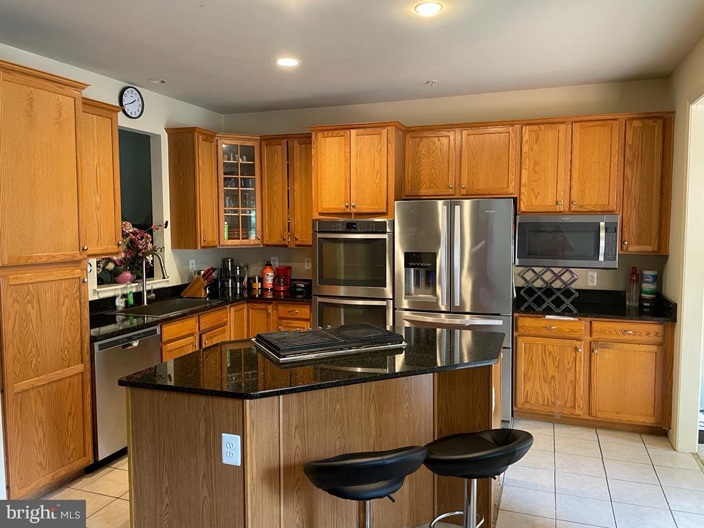 ROSE HILL FALLS - Residential