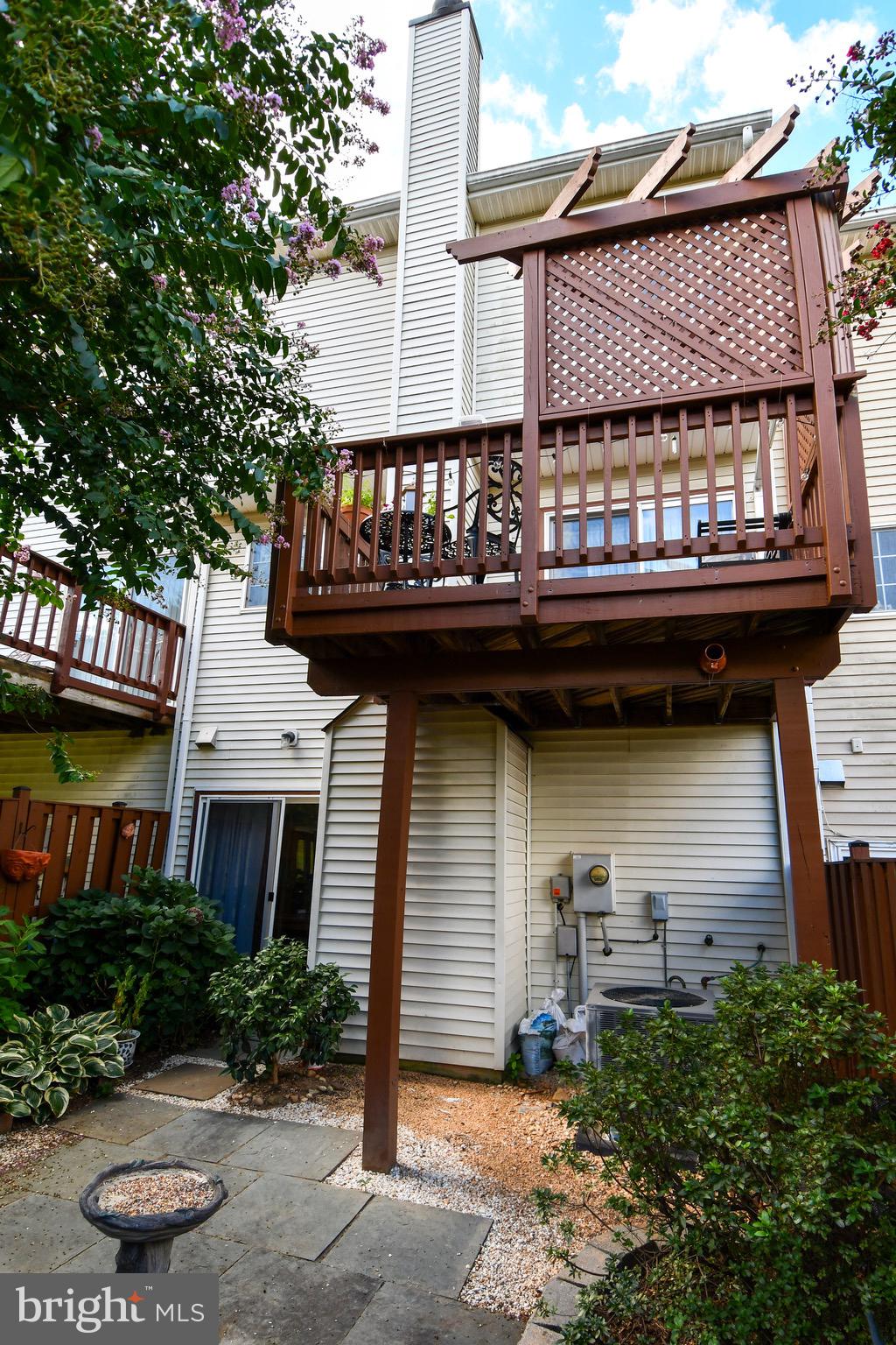 BELMONT STATION - Residential