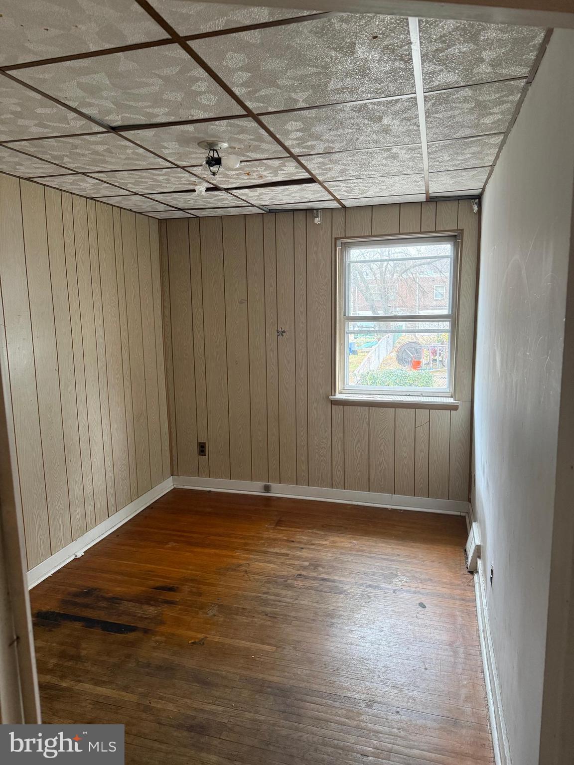 OXFORD CIRCLE - Residential