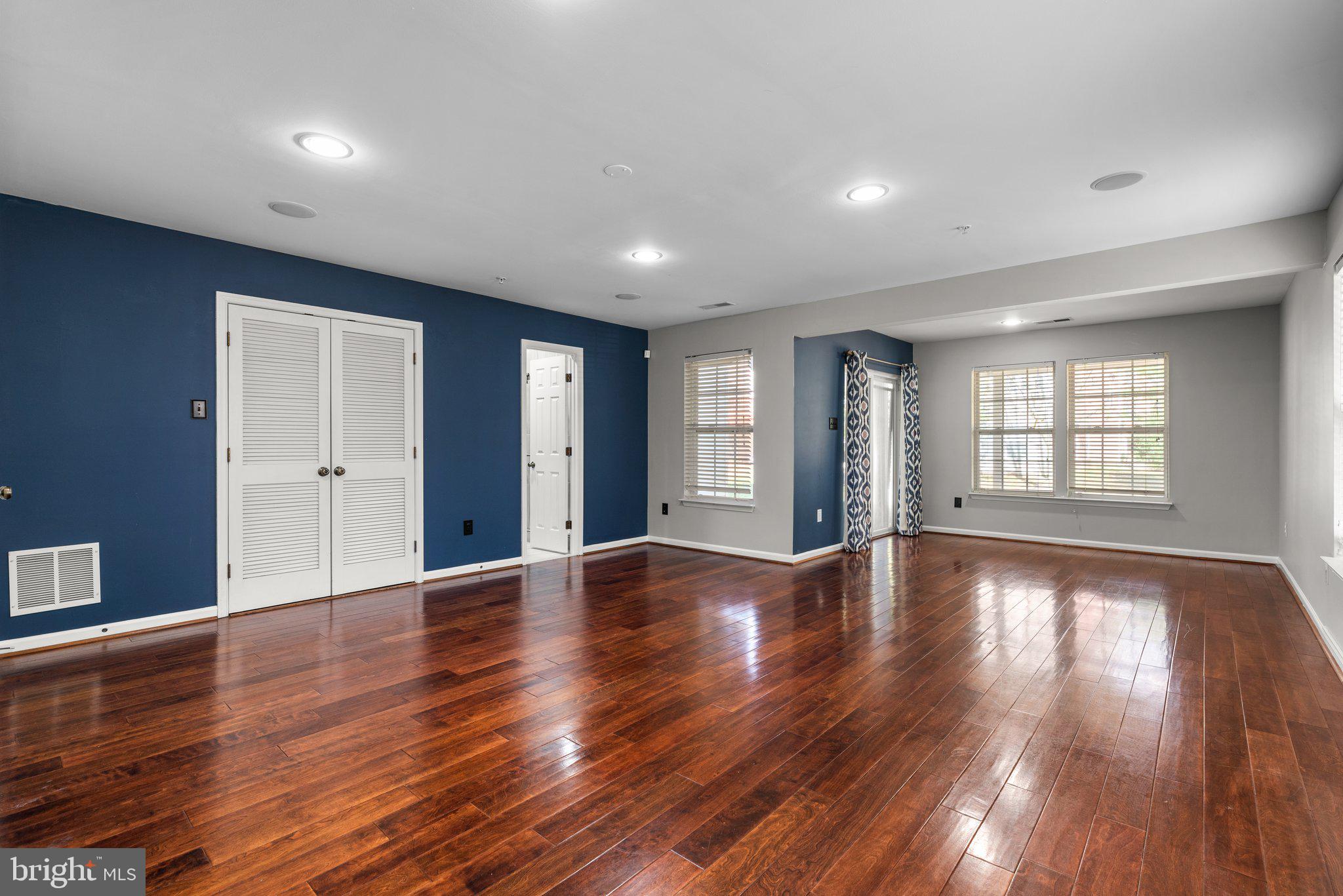 EMERSON - Residential Lease