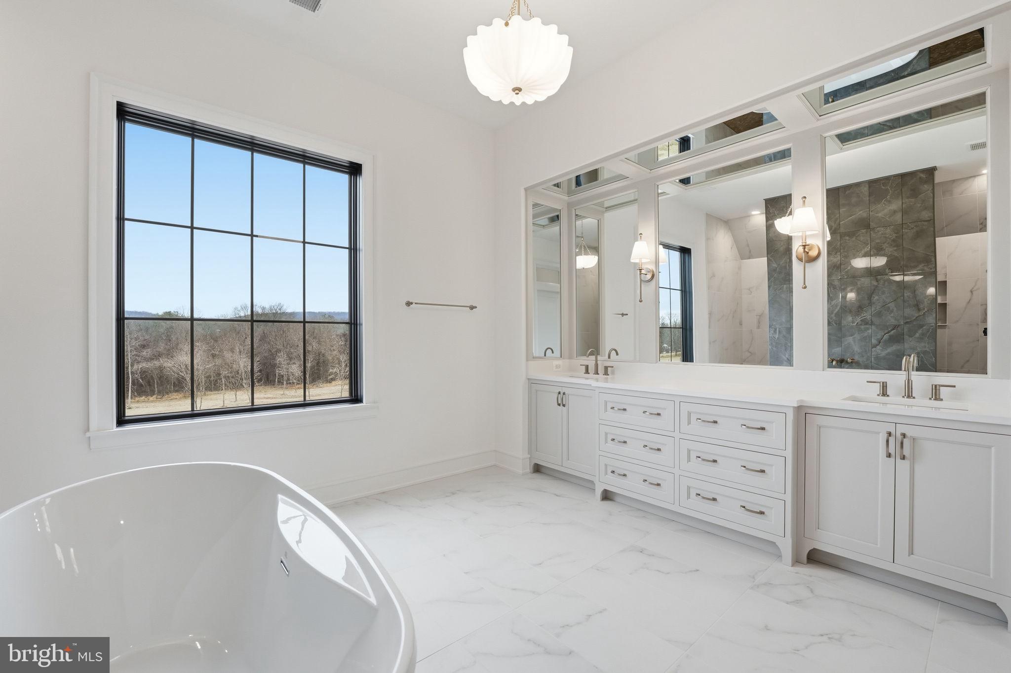 WATERFALL FARM - Residential