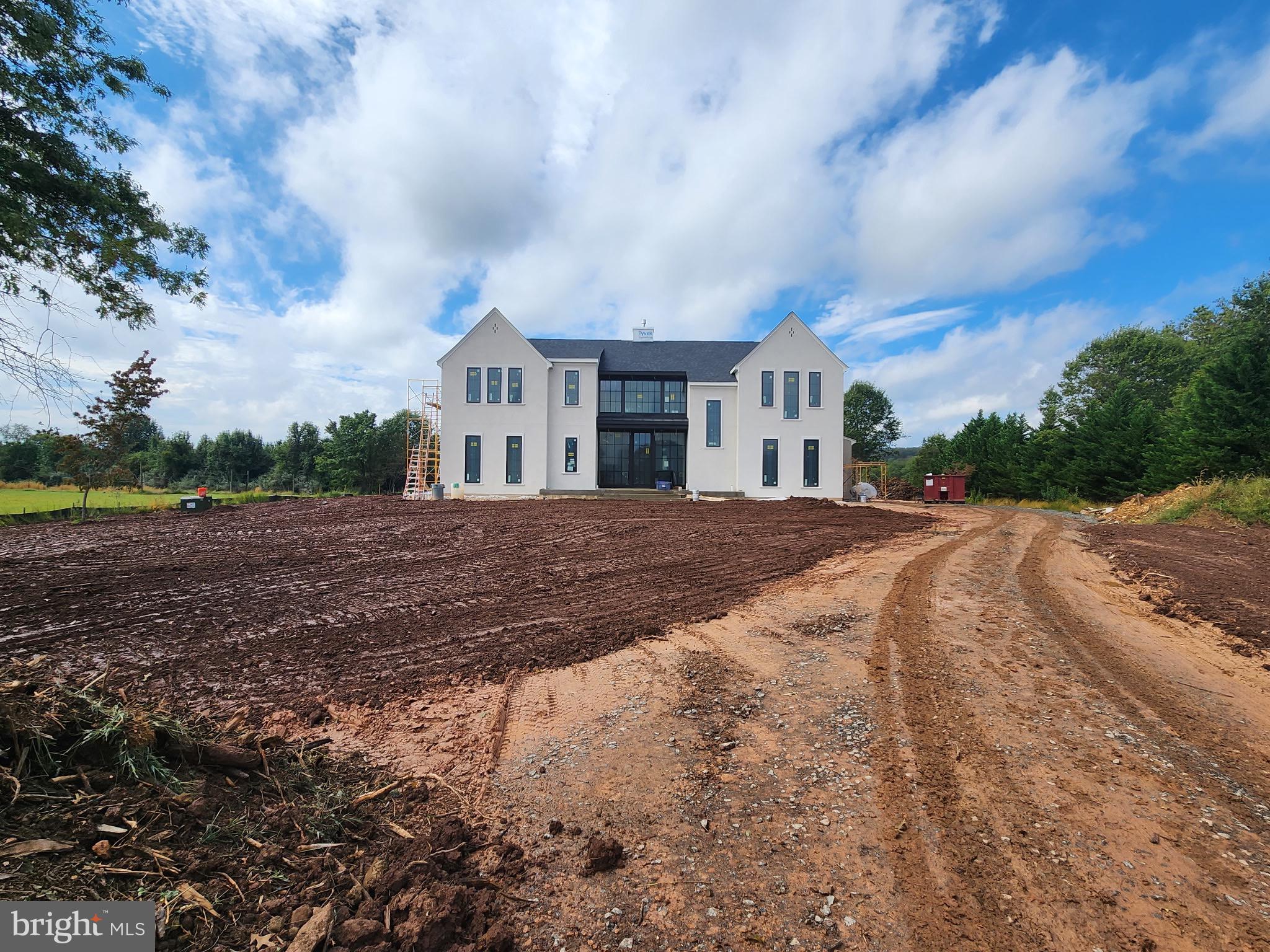 4410 DOGWOOD TREE COURT