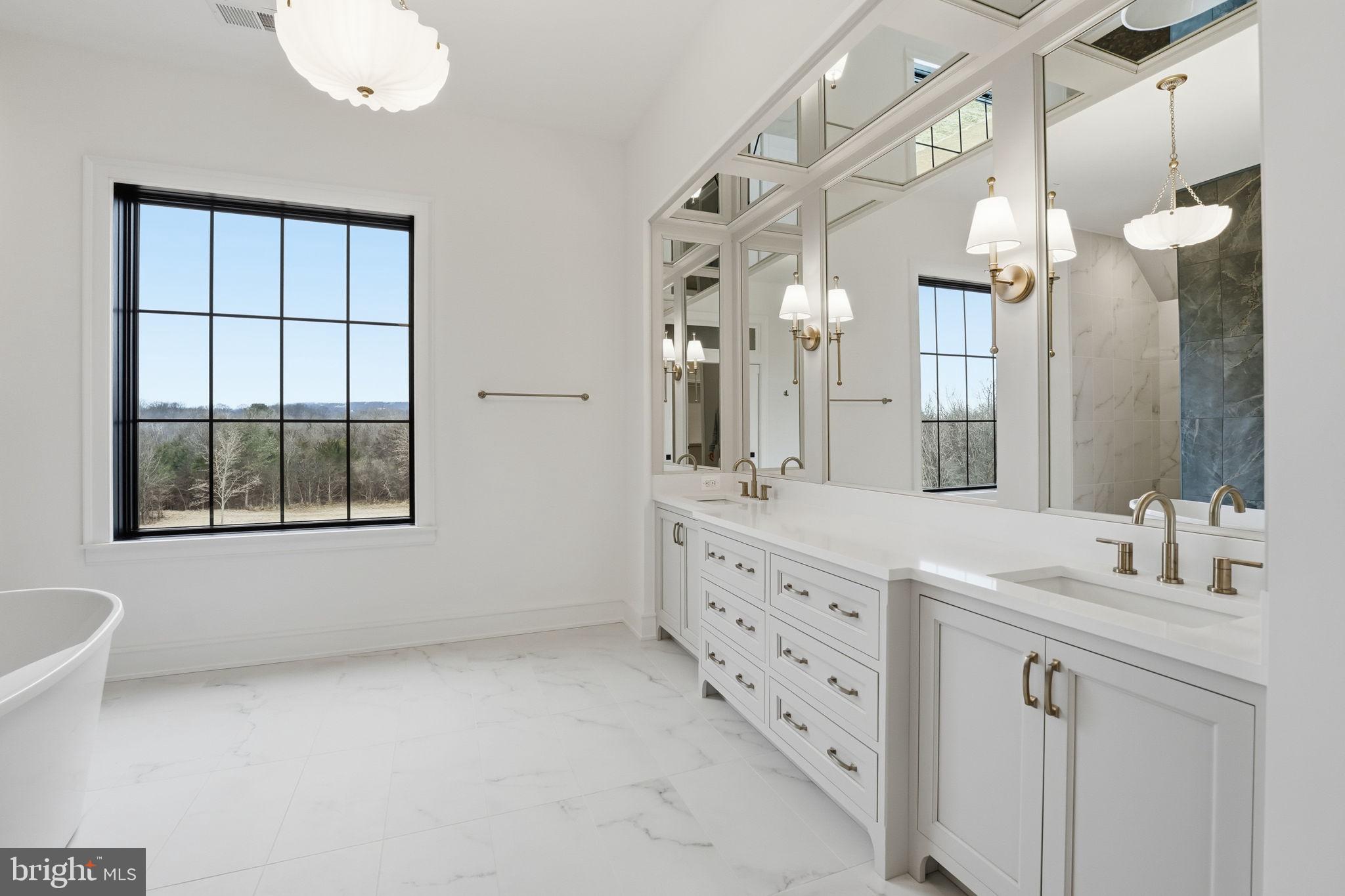 WATERFALL FARM - Residential