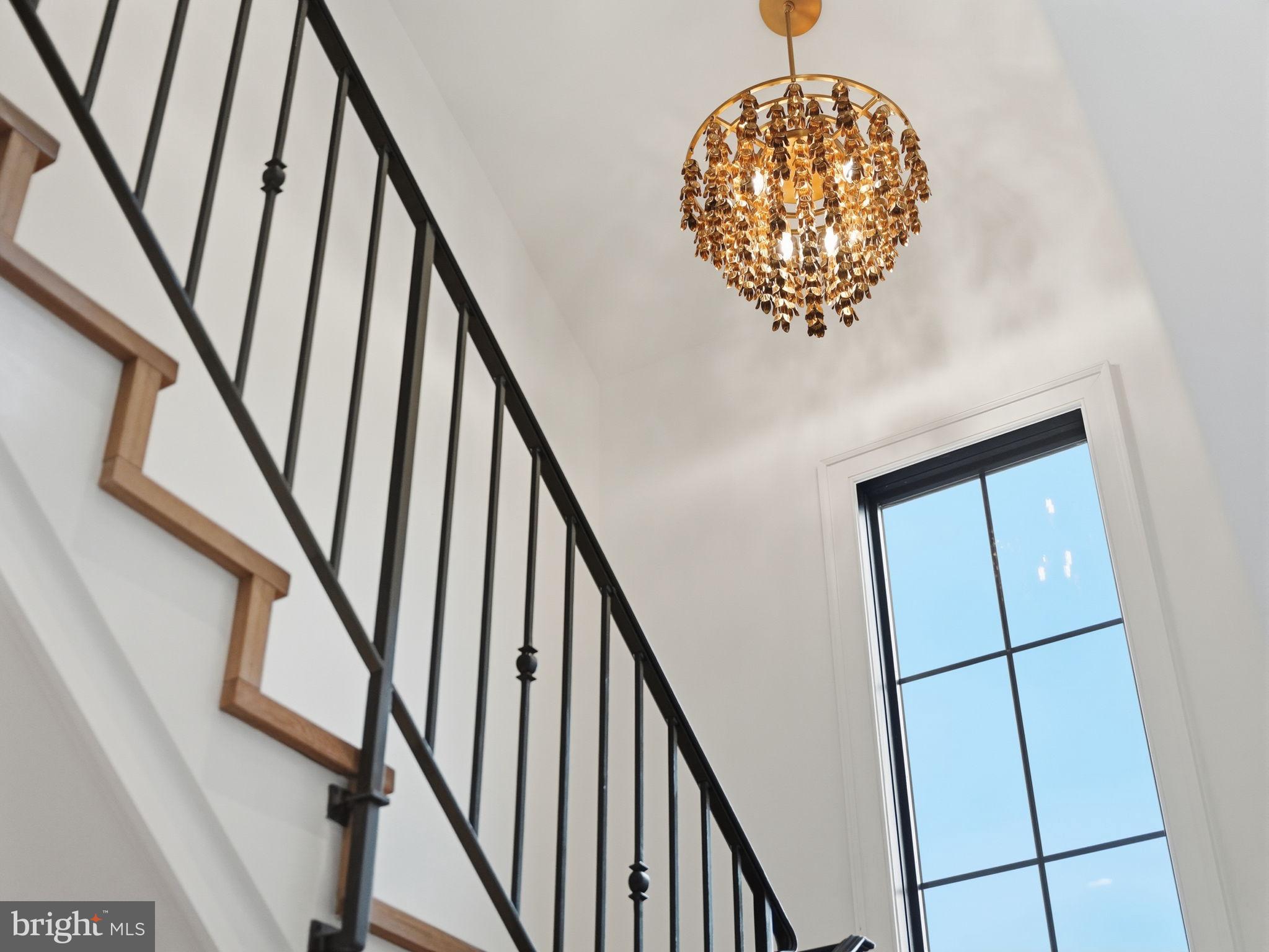 WATERFALL FARM - Residential