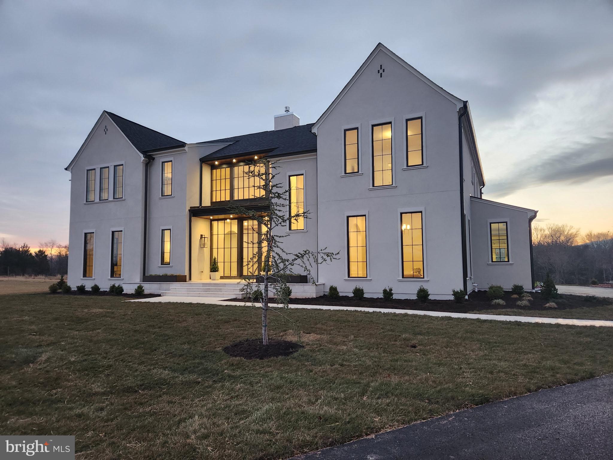 4410 DOGWOOD TREE COURT