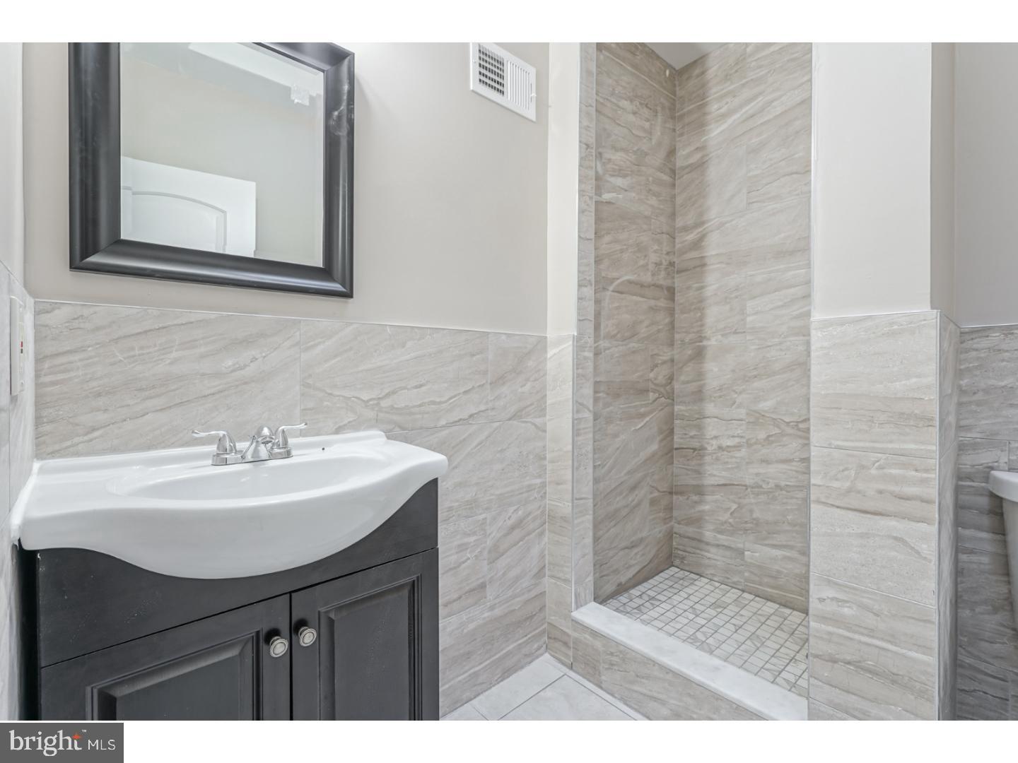 PHILADELPHIA (SOUTH) - Residential