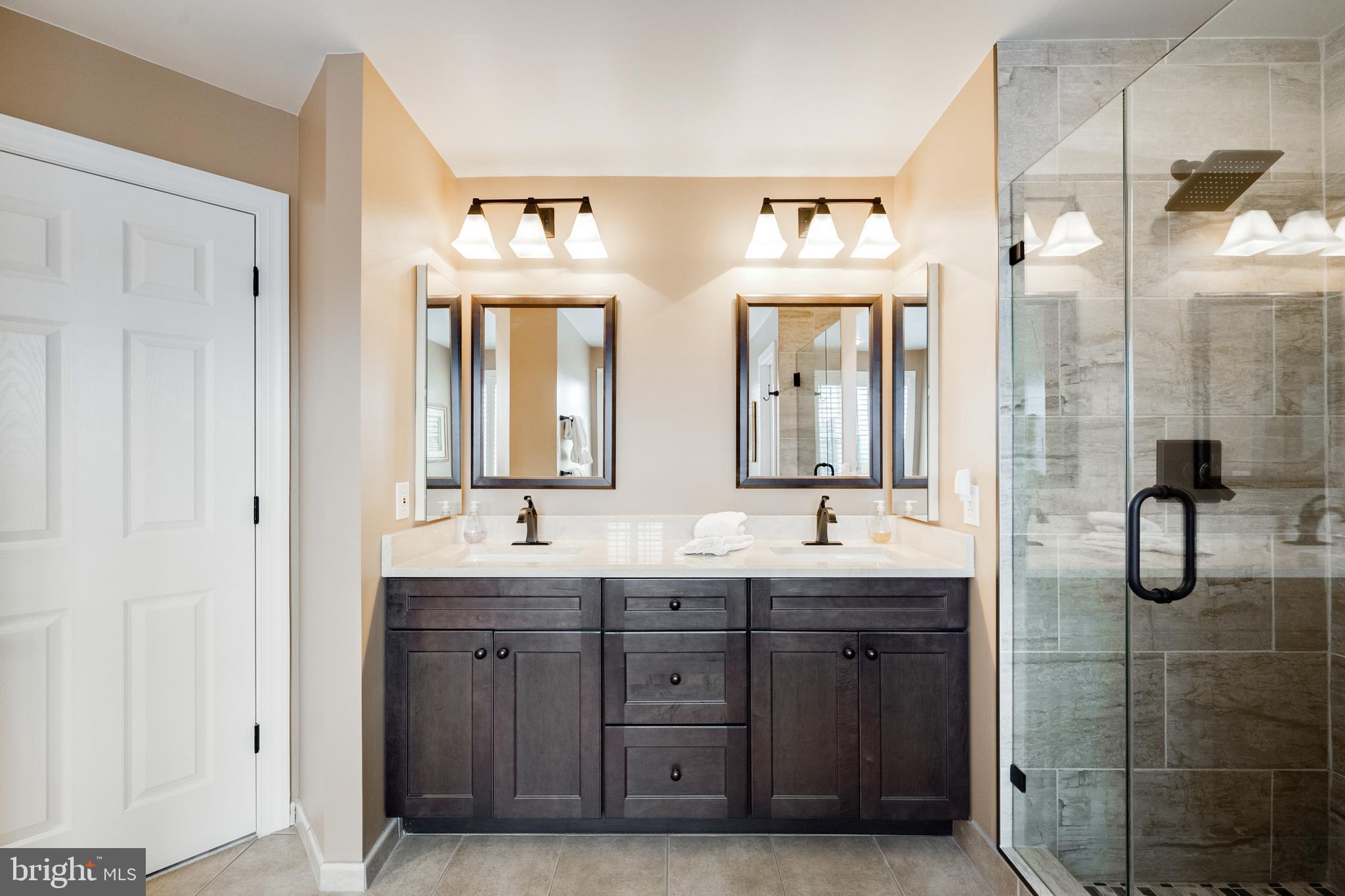 ARDEN OAKS - Residential