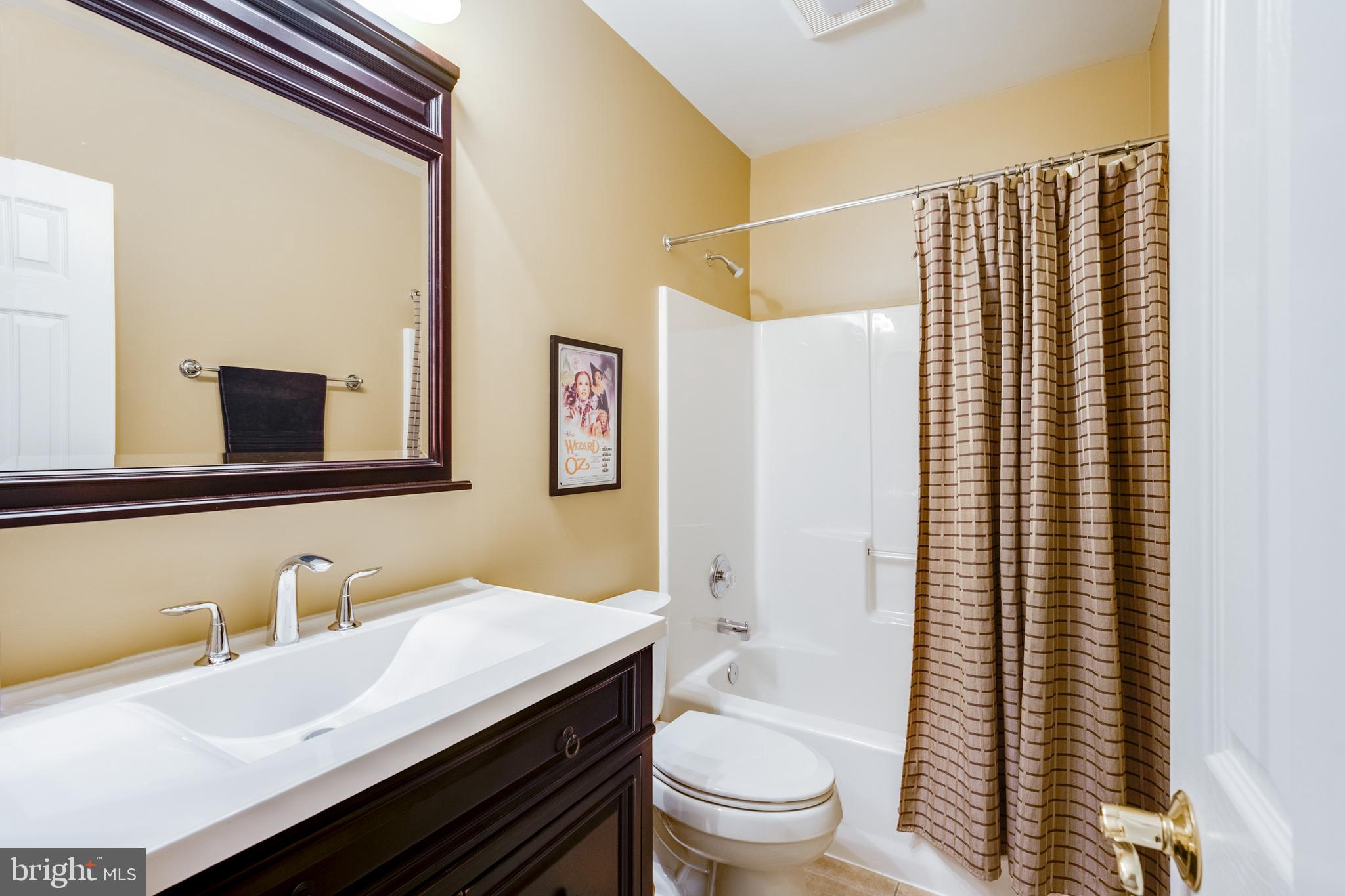 ARDEN OAKS - Residential