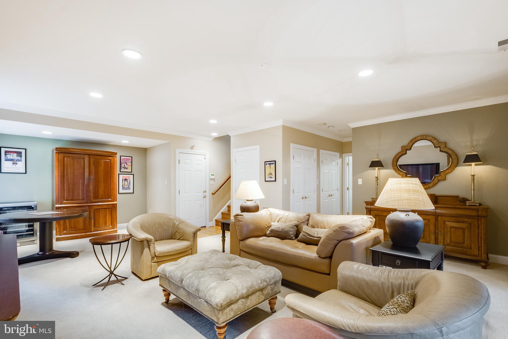 ARDEN OAKS - Residential