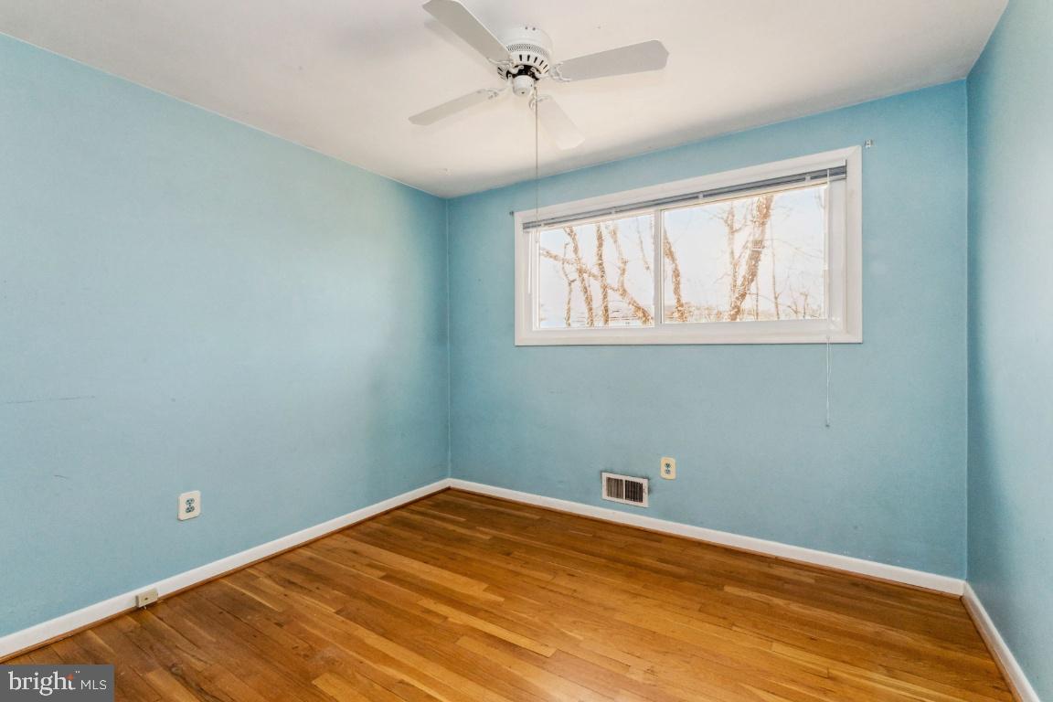 PRESLEY MANOR - Residential